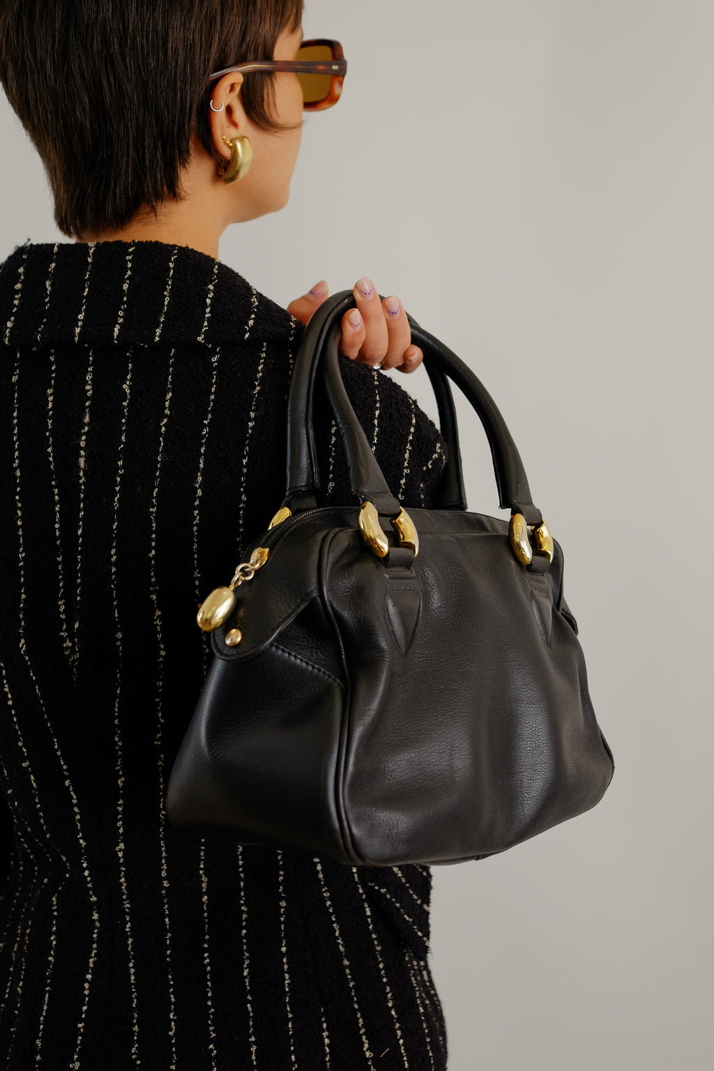 ITALIAN LEATHER BOWLING BAG IN BLACK