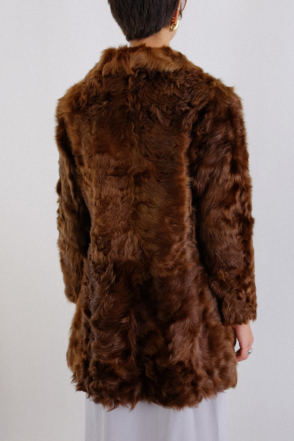 CIRCA 1960s FUR JACKET IN CHOCOLATE BROWN