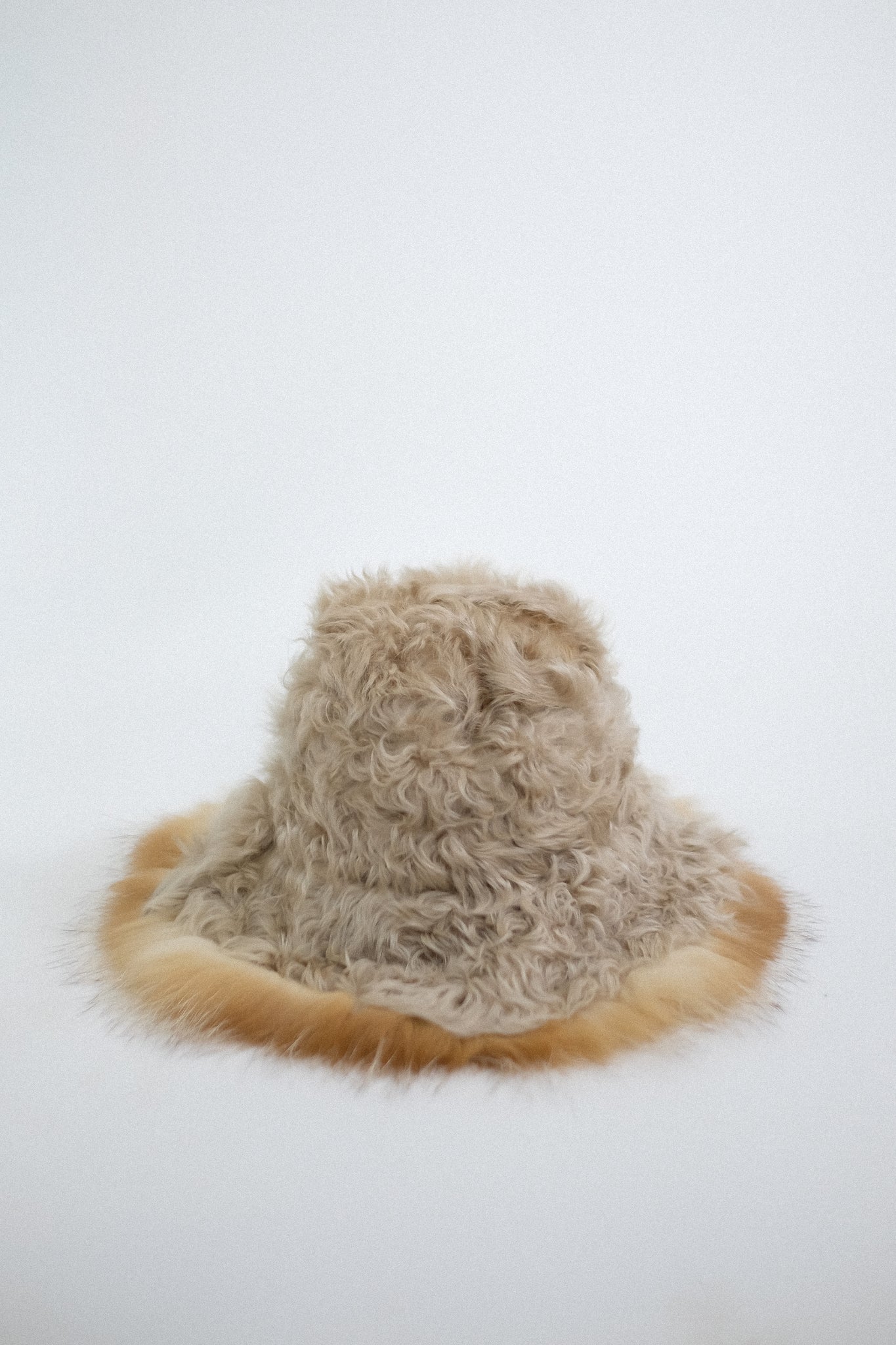 STEFANEL DEADSTOCK SHEARLING FUR HAT IN NEUTRAL