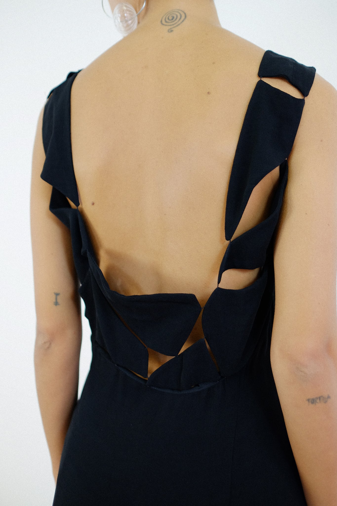 MAXMARA FRACTURED CUTOUT MAXI DRESS IN BLACK CREPE