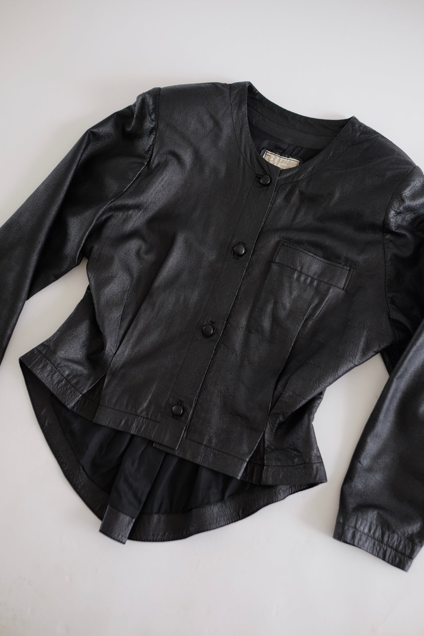 ELIZABETH DAY SINCH TAIL JACKET IN BLACK LEATHER