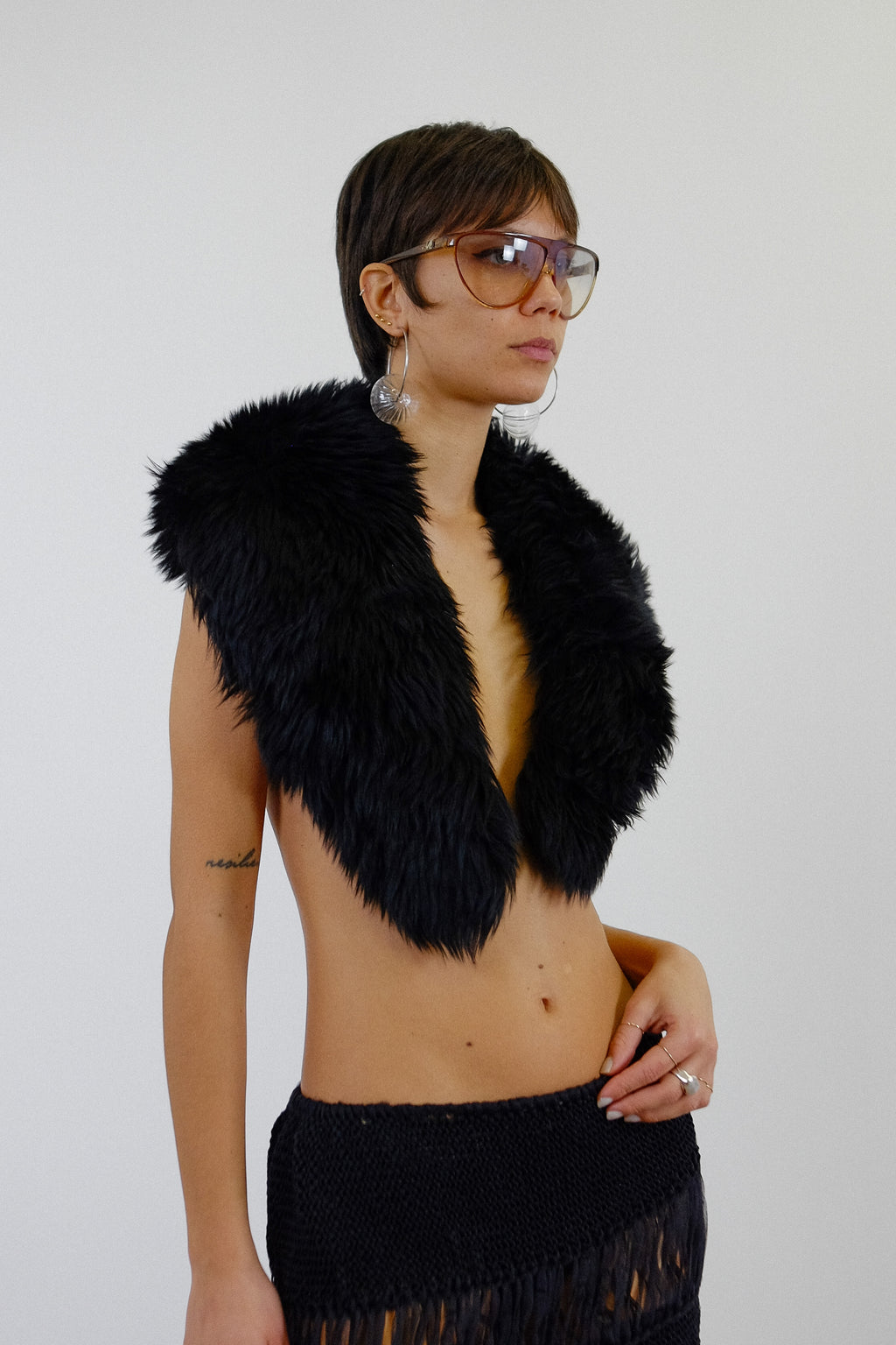SHEARLING COLLAR IN BLACK