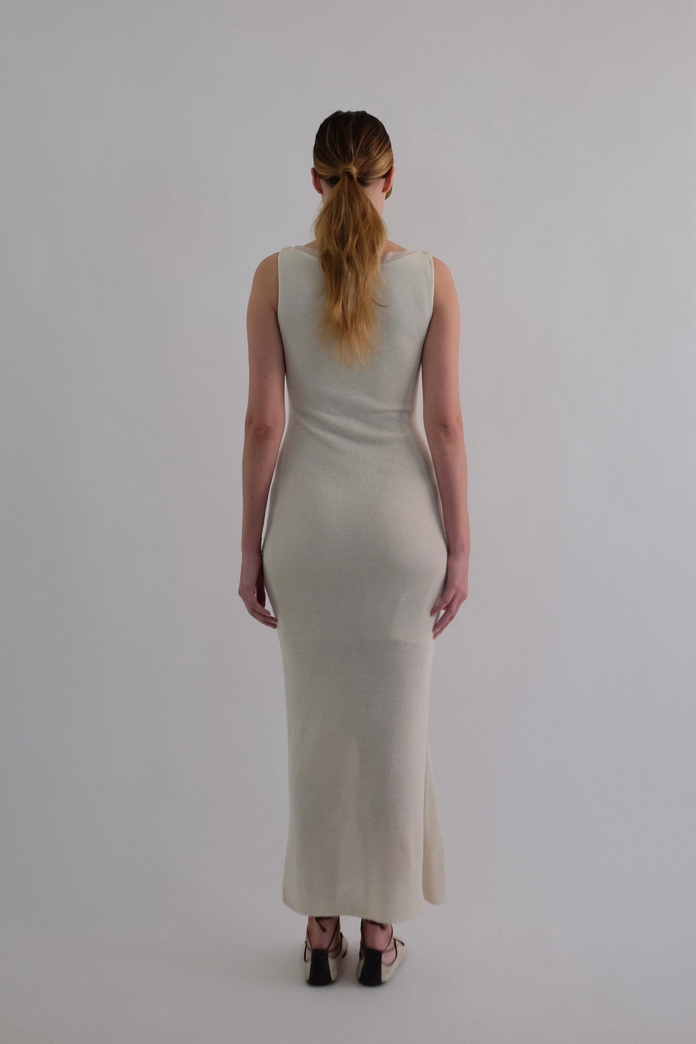COMPAGNIA ITALIANA COTTON KNIT MAXI DRESS IN WHITE