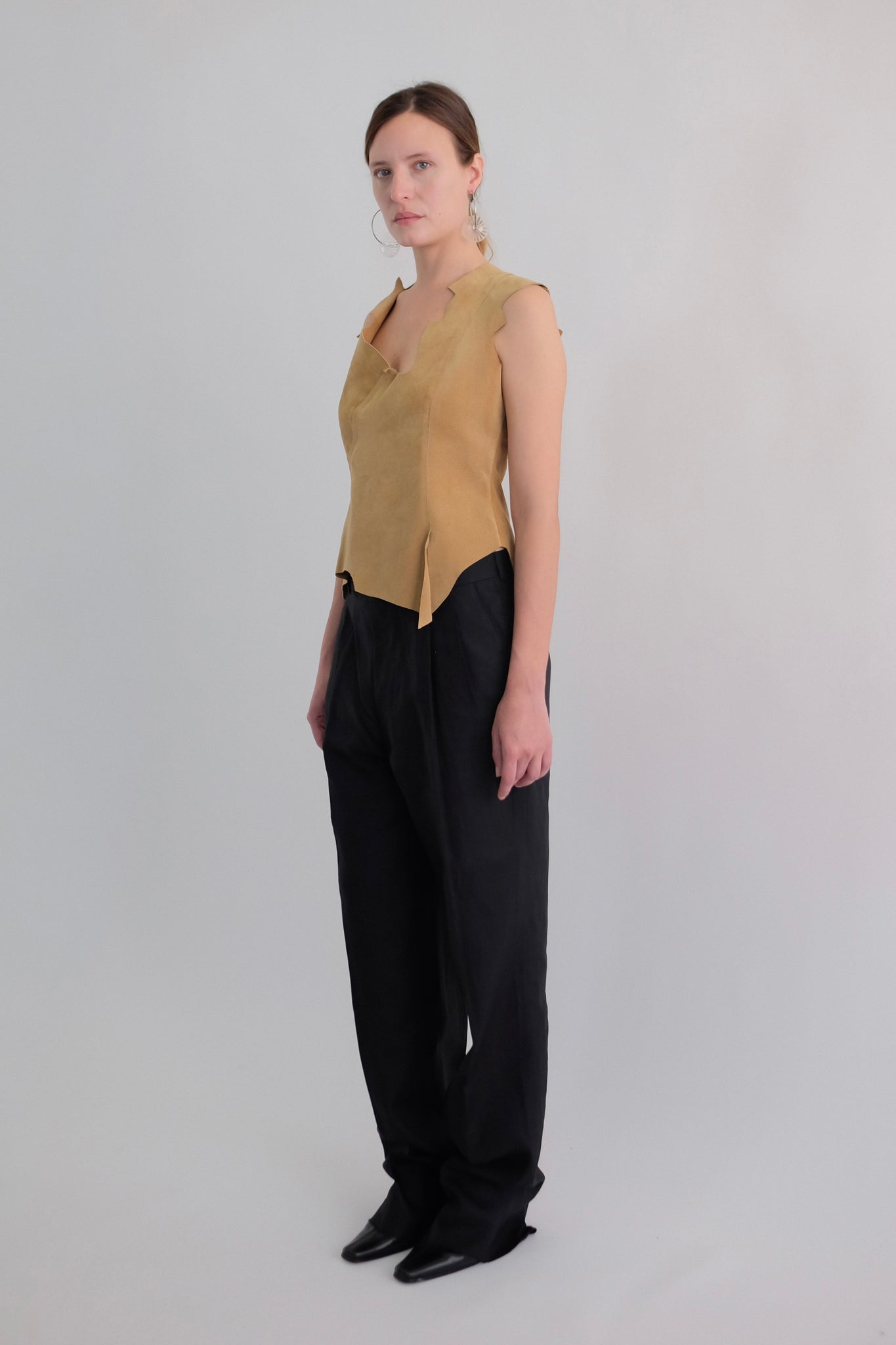 RAW SUEDE LEATHER TOP IN NATURAL TAN