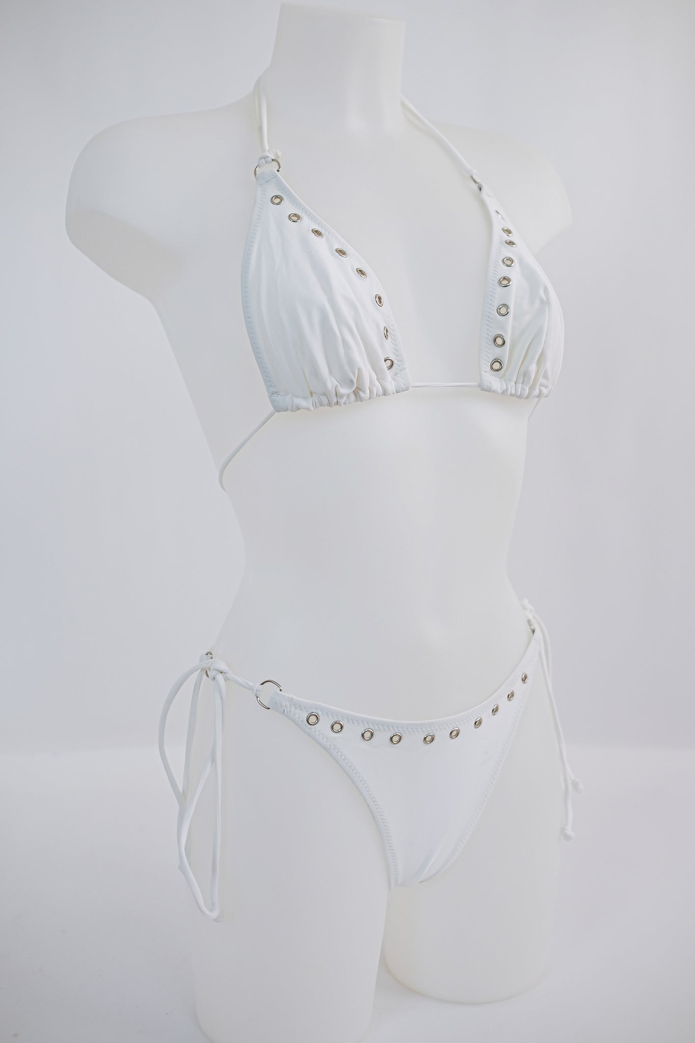 SEVENSIX KINI IN WHITE