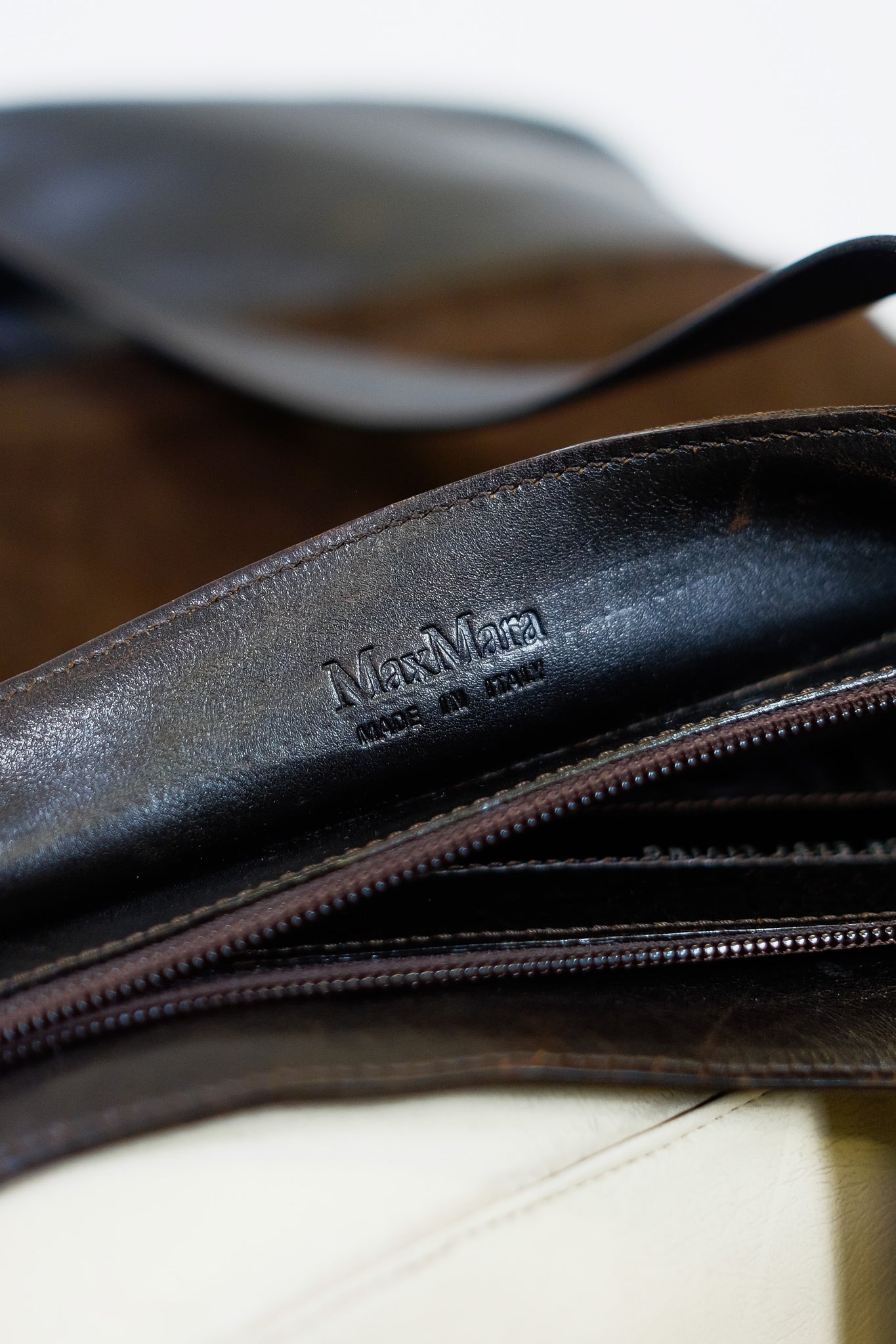 MAX MARA SUEDE BUCKET SHOULDER BAG IN CHOCOLATE BROWN