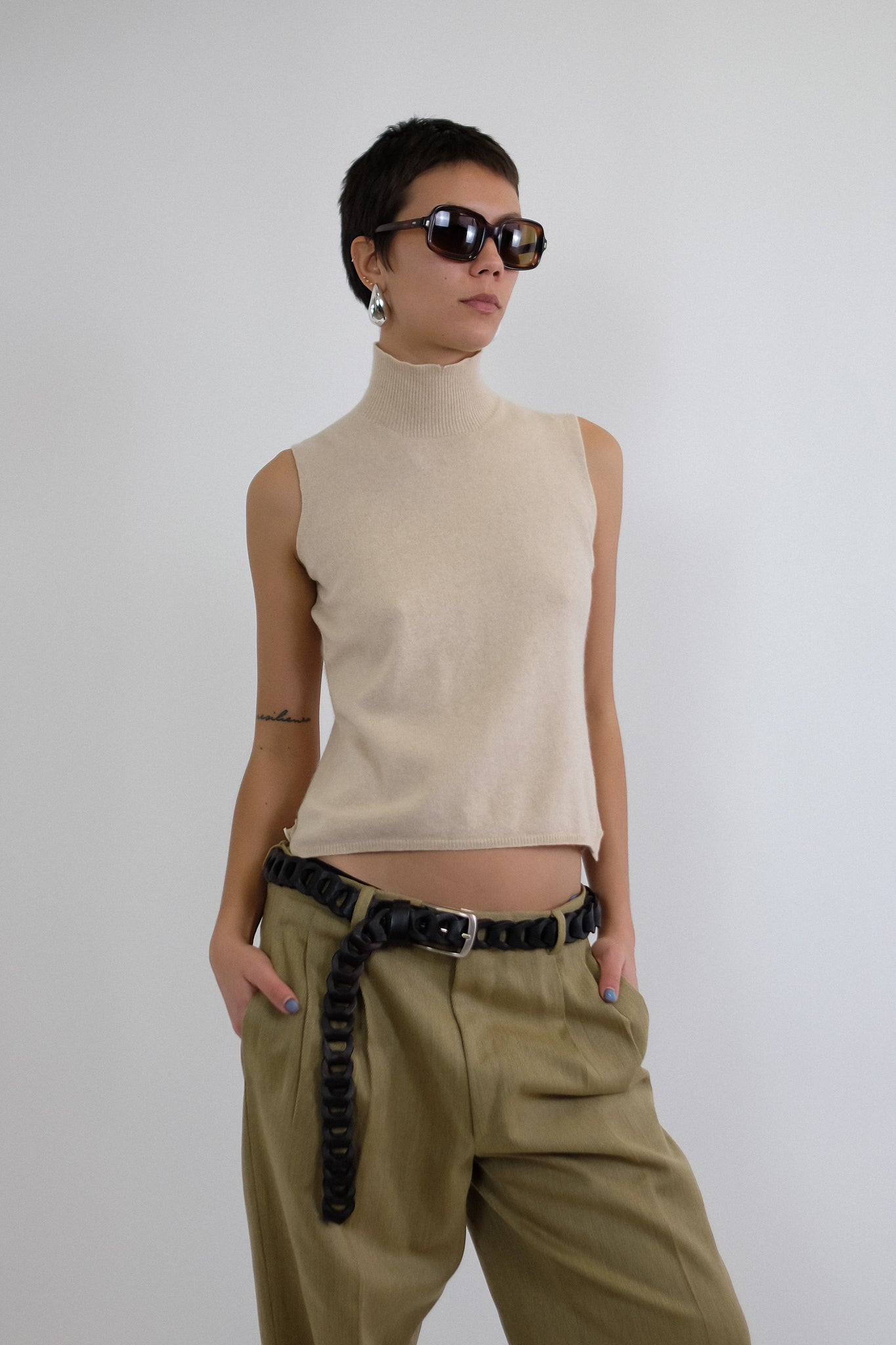 BRUNELLO CUCINELLI PURE CASHMERE TOP IN BEIGE