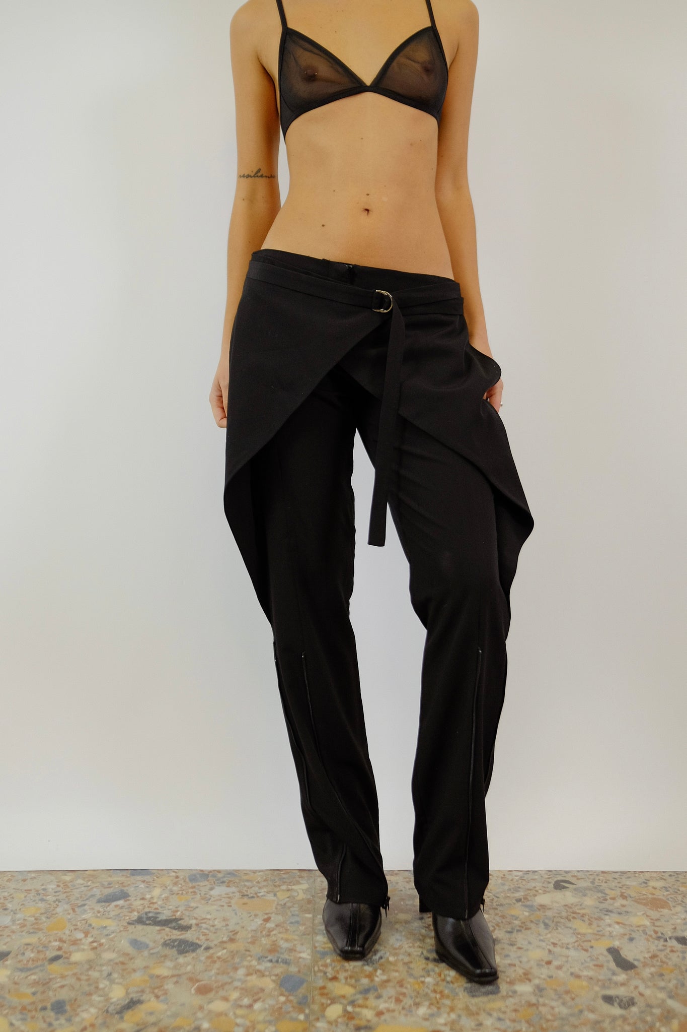 GERMANO ZAMA TECHNICAL WRAP-ZIP PANTS IN BLACK