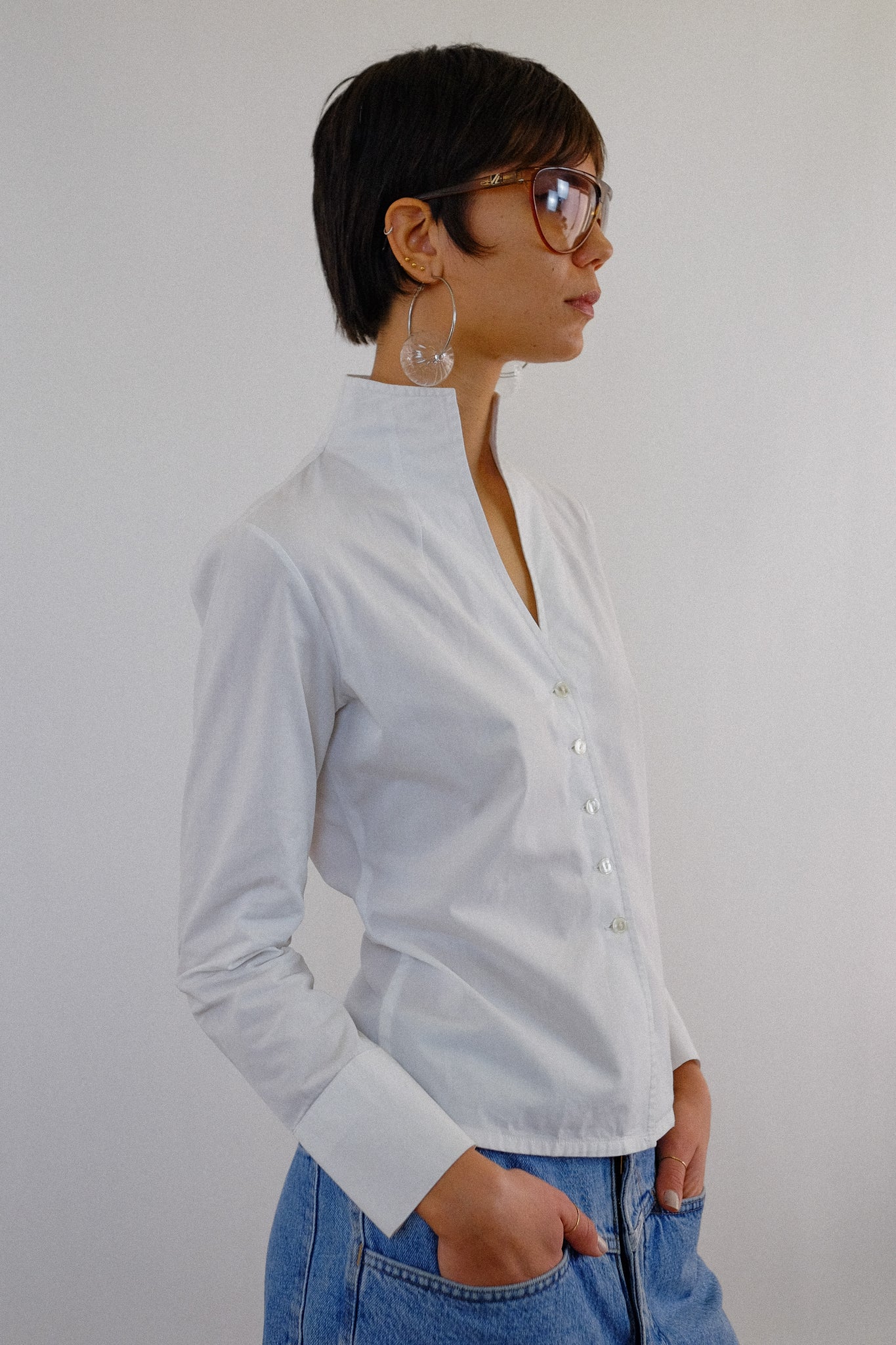 COMBIPEL ESISTO FUNNEL NECK SHIRT IN WHITE