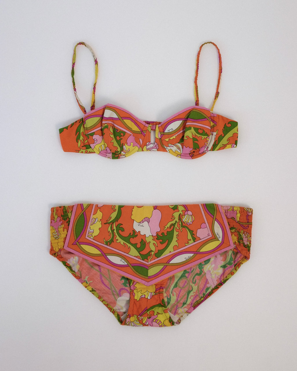 EMILIO PUCCI 1968 DOCUMENTED COLLECTION SET IN PRINTED COTTON