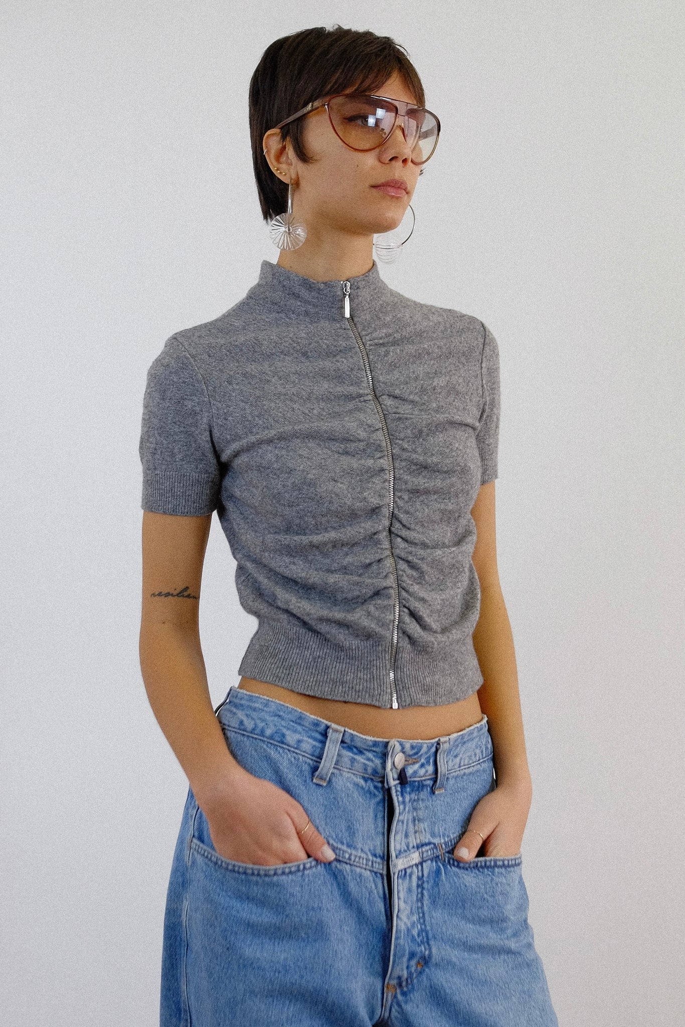 PHILOSOPHY BY ALBERTA FERRETTI RUCHED KNIT TOP IN LIGHT GREY