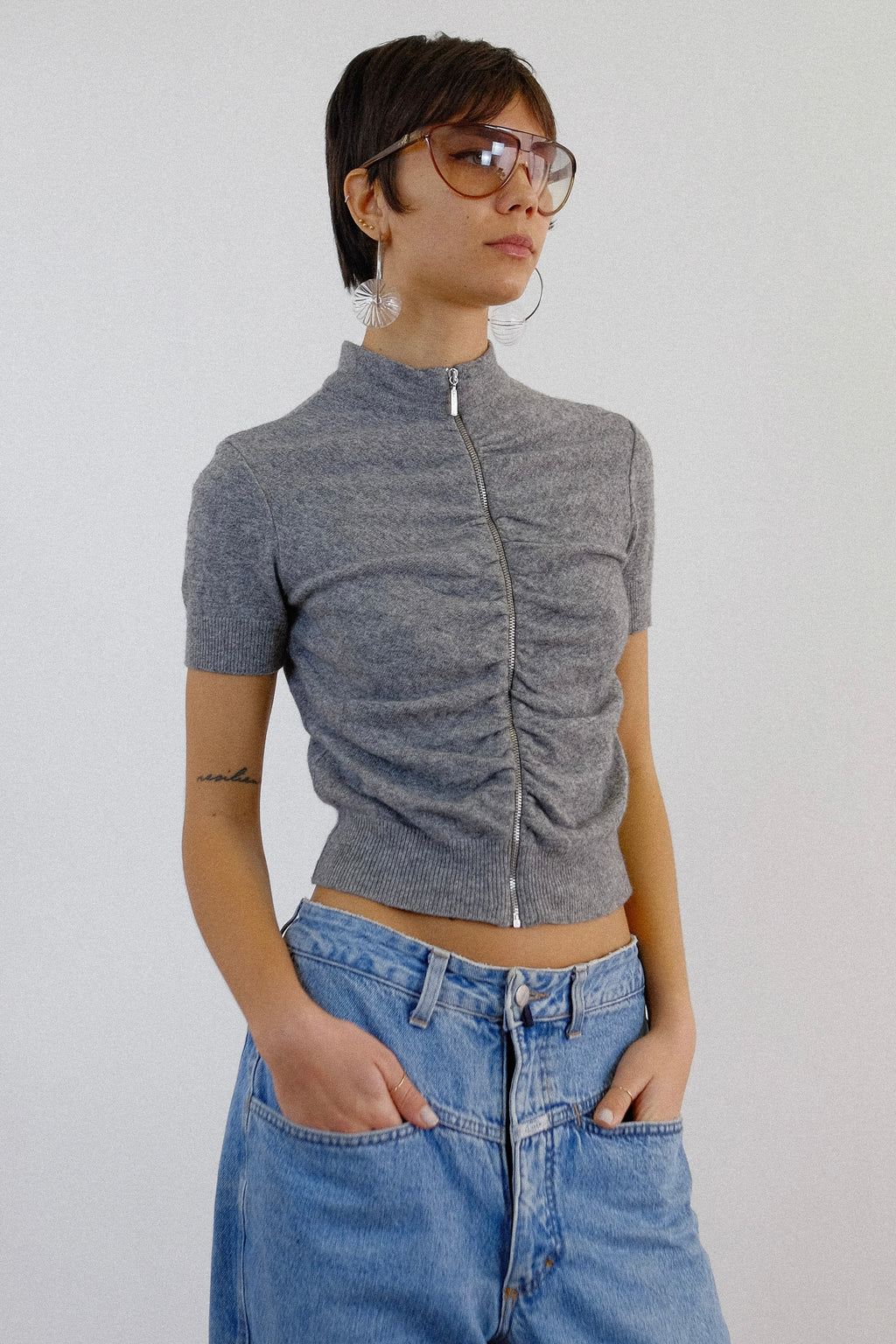PHILOSOPHY BY ALBERTA FERRETTI RUCHED KNIT TOP IN LIGHT GREY