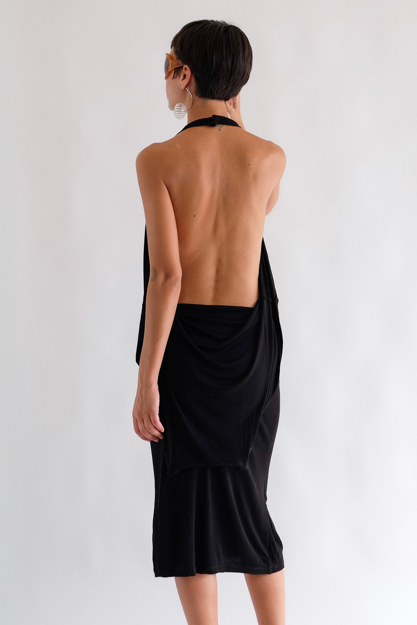 ALEXANDER MCQUEEN S/S 2001 DOCUMENTED ‘VOSS’ COLLECTION DRESS IN BLACK JERSEY