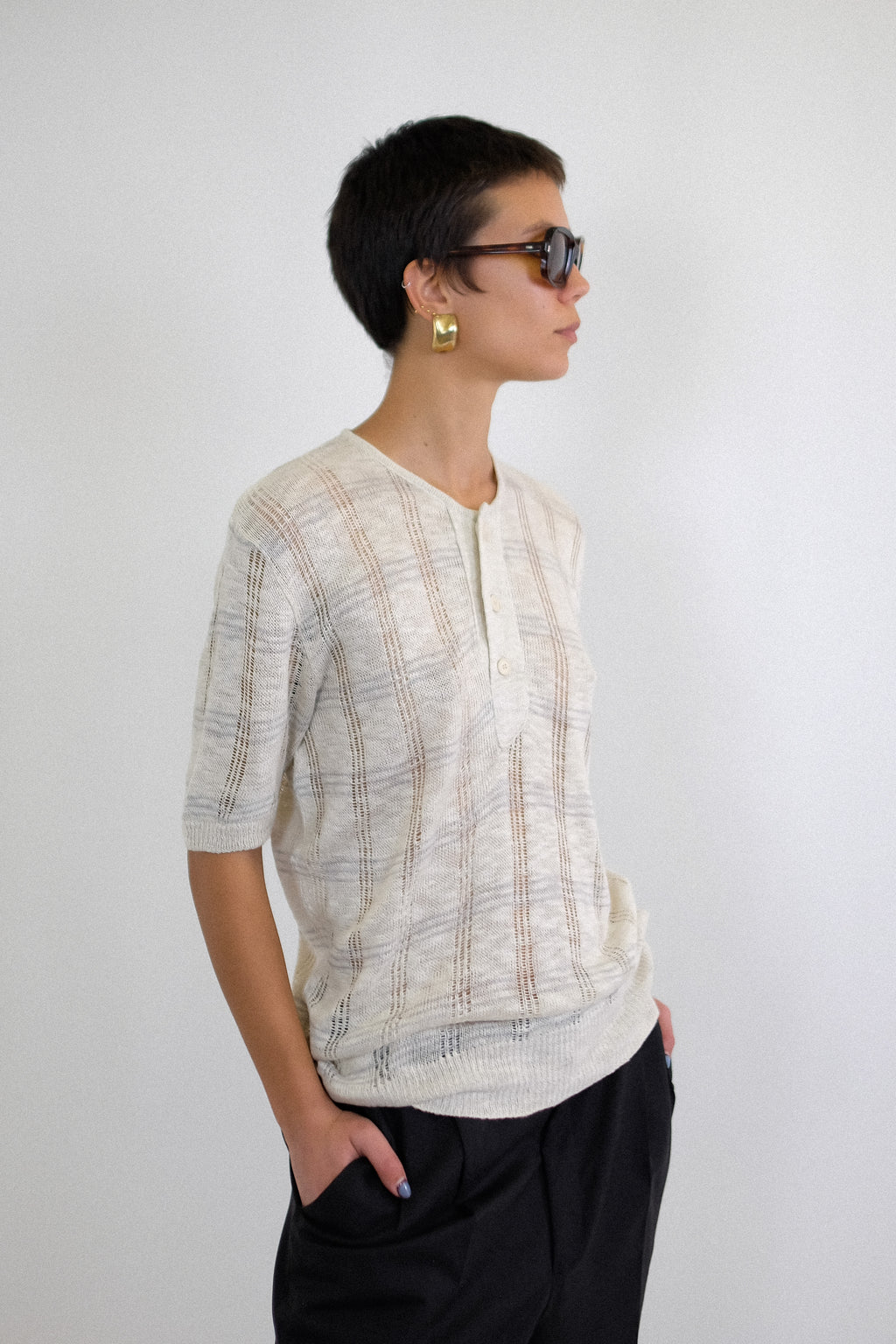 GOBBO 70S KNIT T IN WHITE AND GREY GEELONG WOOL