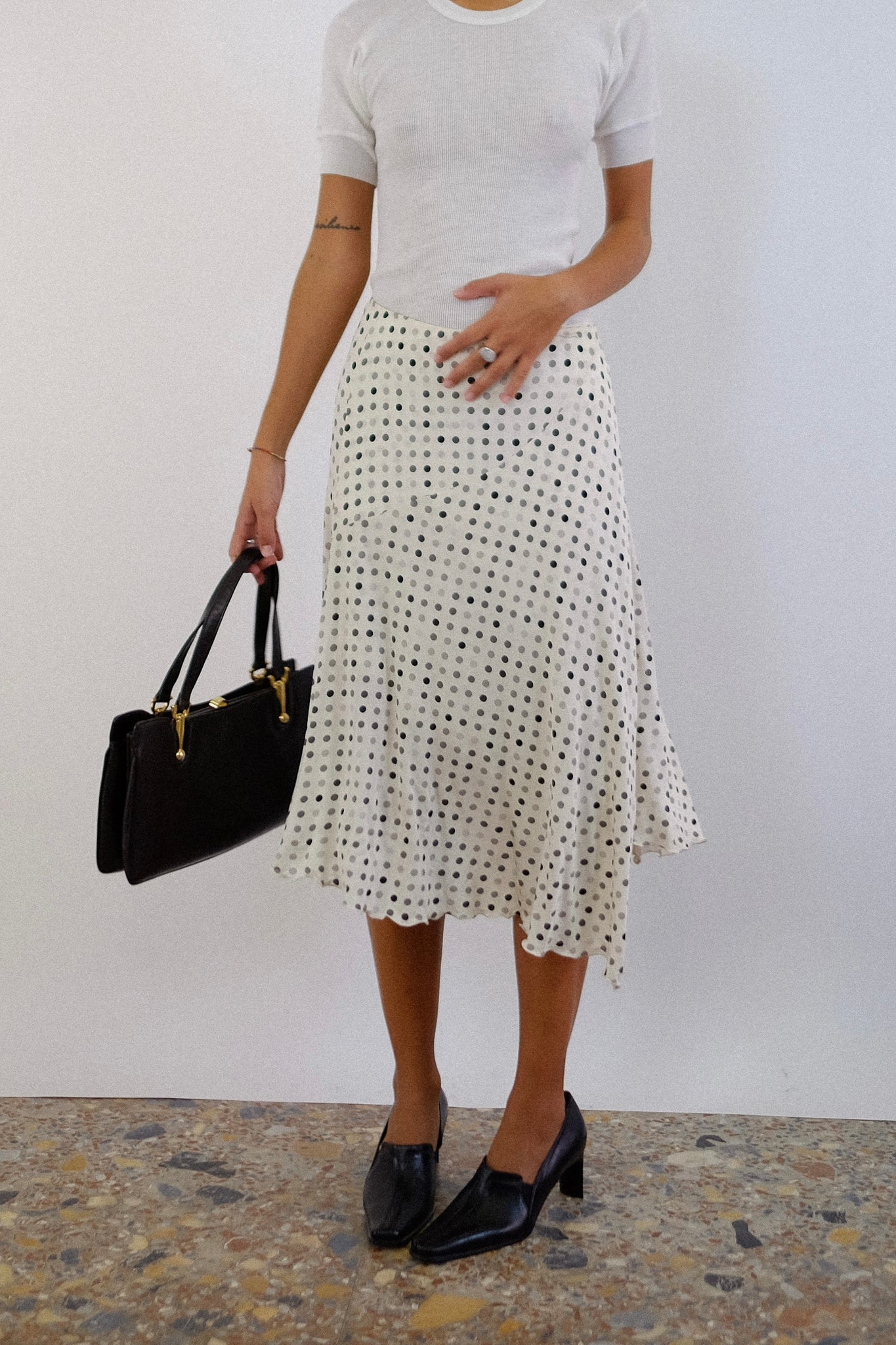 LES COPAINS POLKA DOTS BIAS DRAPE SKIRT IN WHITE AND GREY