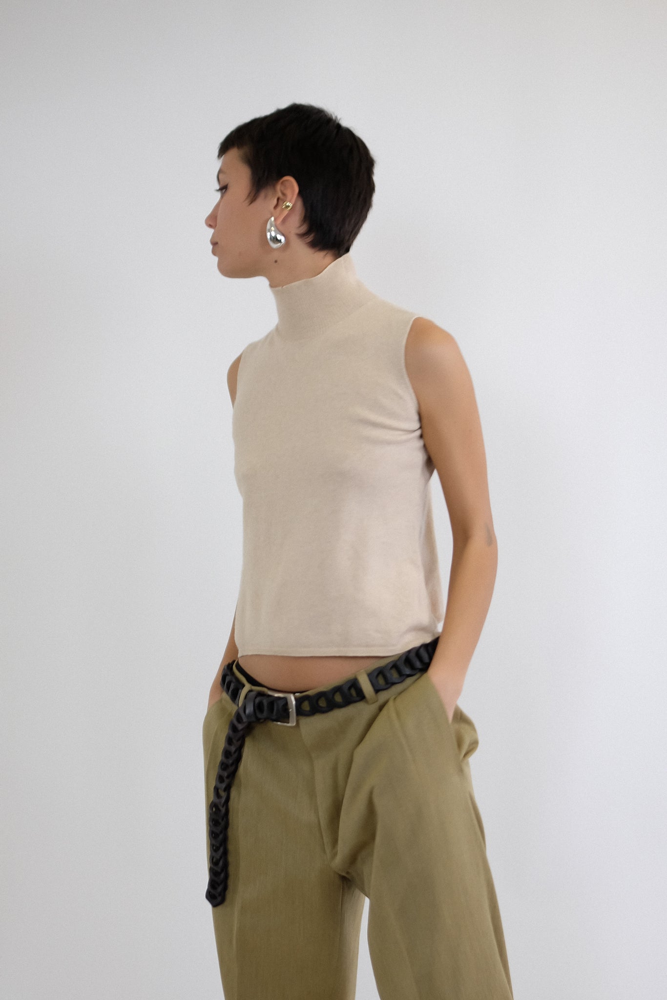 BRUNELLO CUCINELLI PURE CASHMERE TOP IN BEIGE