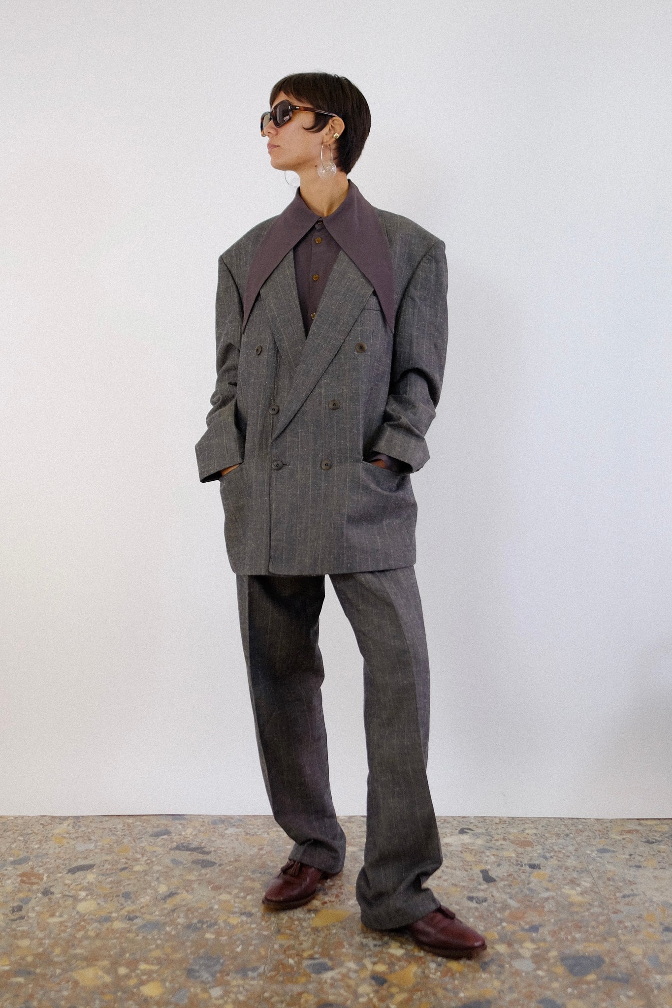 DEL RO SILK TAILORED MENSWEAR SUIT IN GREY