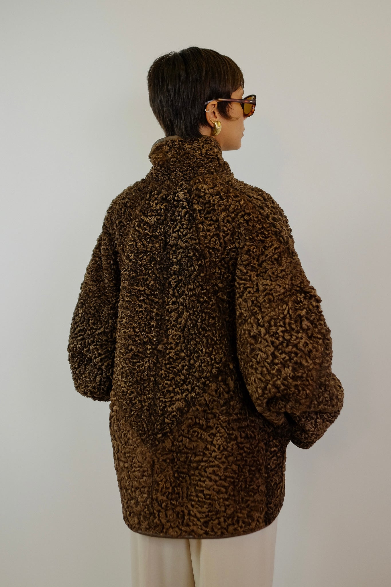 REVERSIBLE 2in1 SHEARLING JACKET IN BROWN