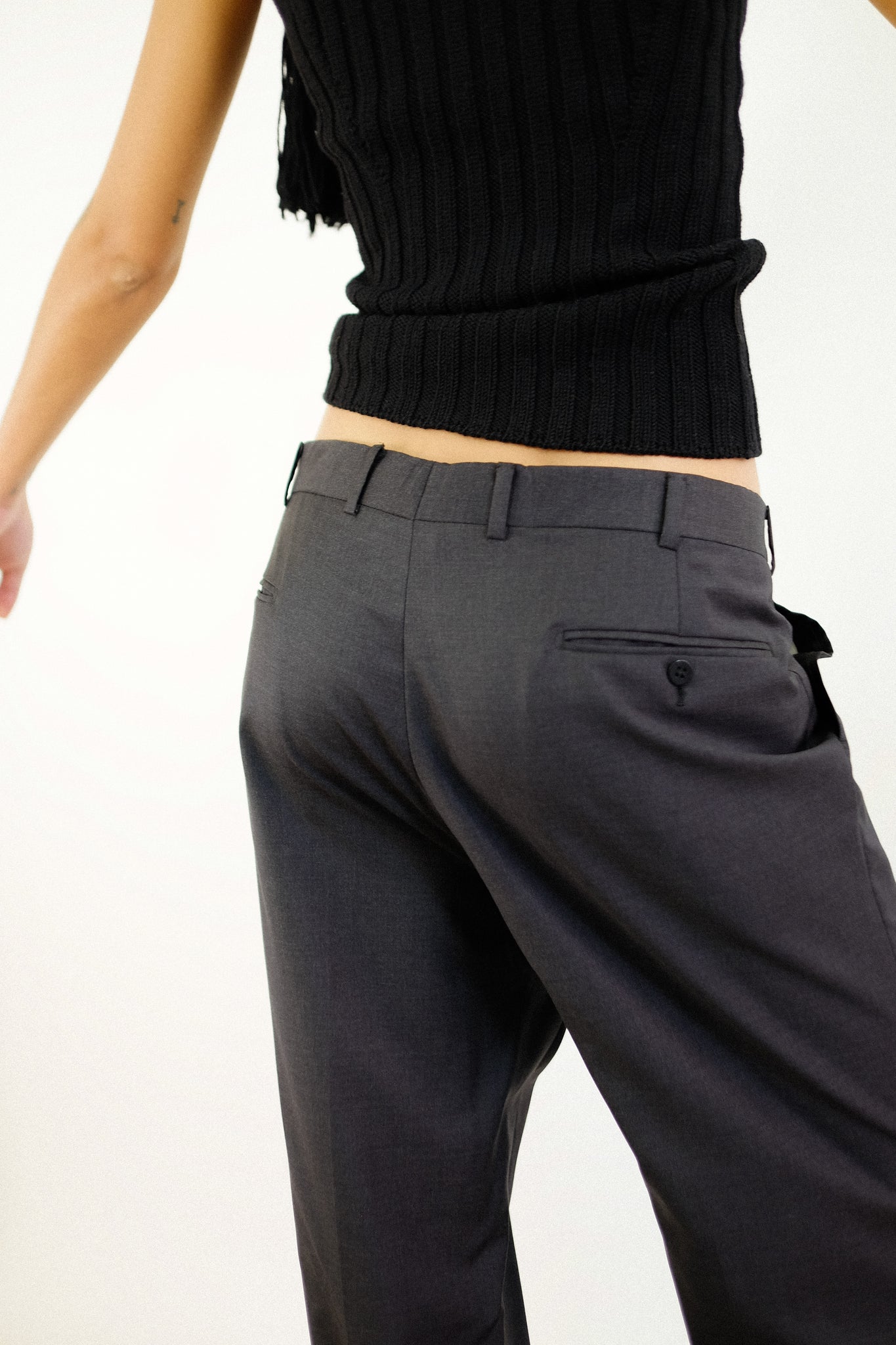BURBERRY'S TAILORED PANTS IN DARK GREY