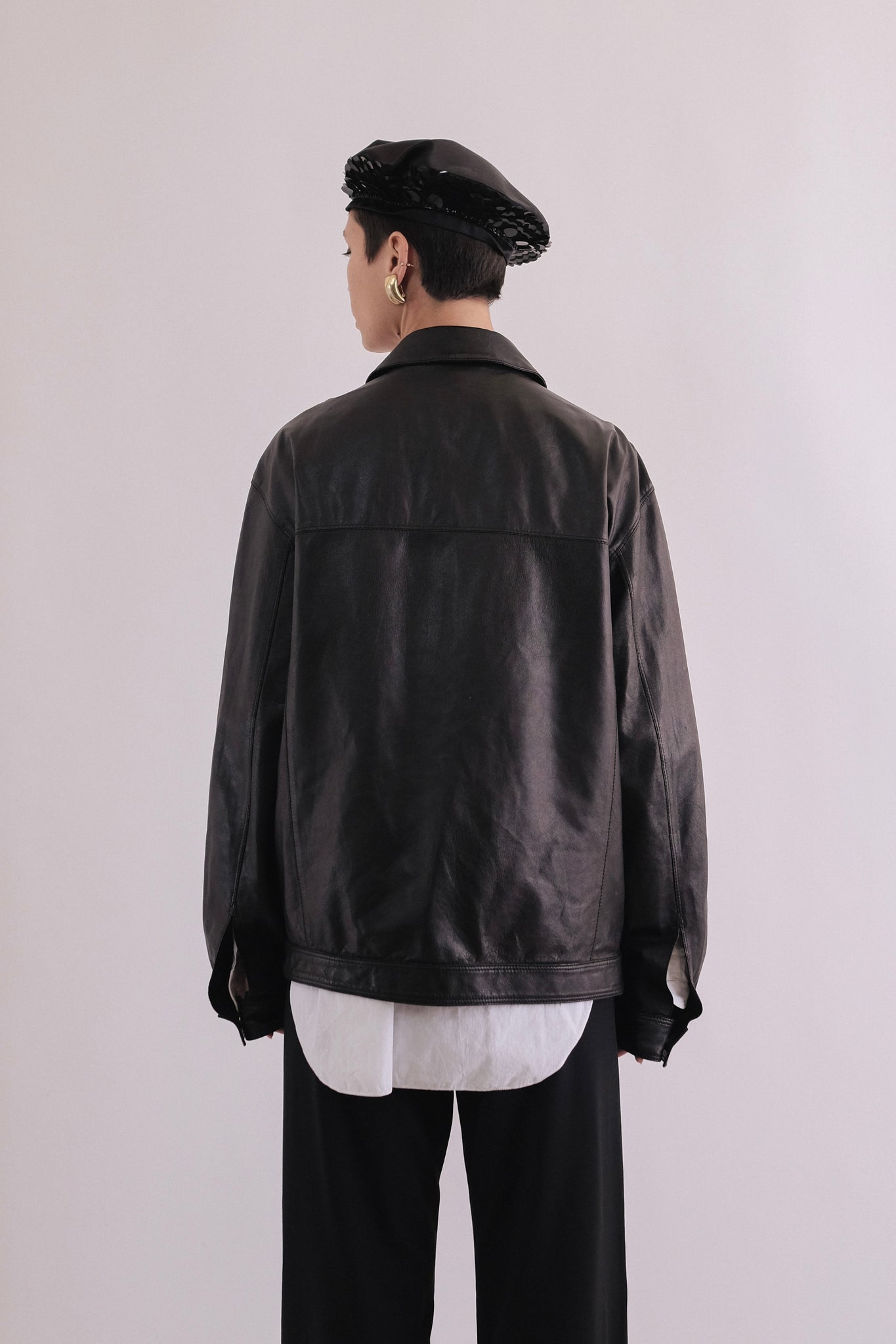 ITALIAN LIGHTWEIGHT LEATHER JACKET IN BLACK