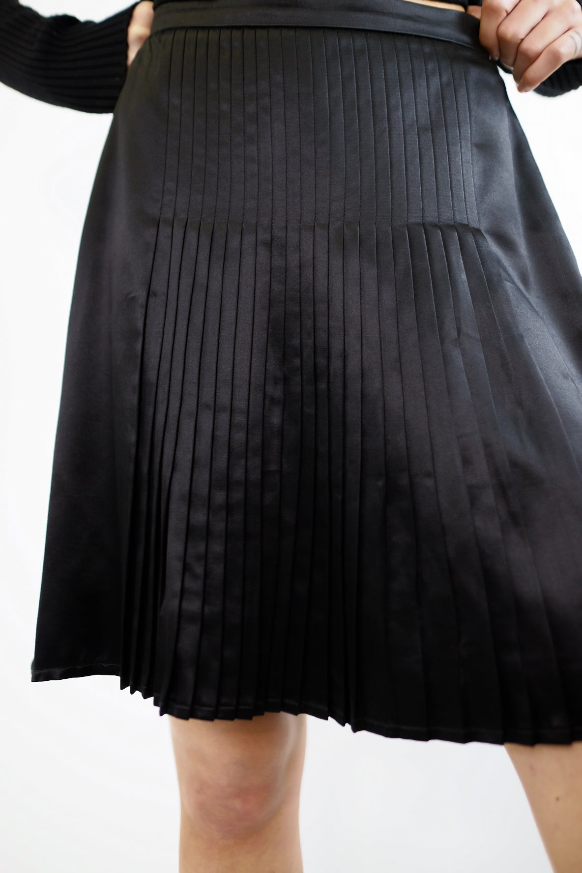 90S GIANNI VERSACE PIN-PLEAT SKIRT