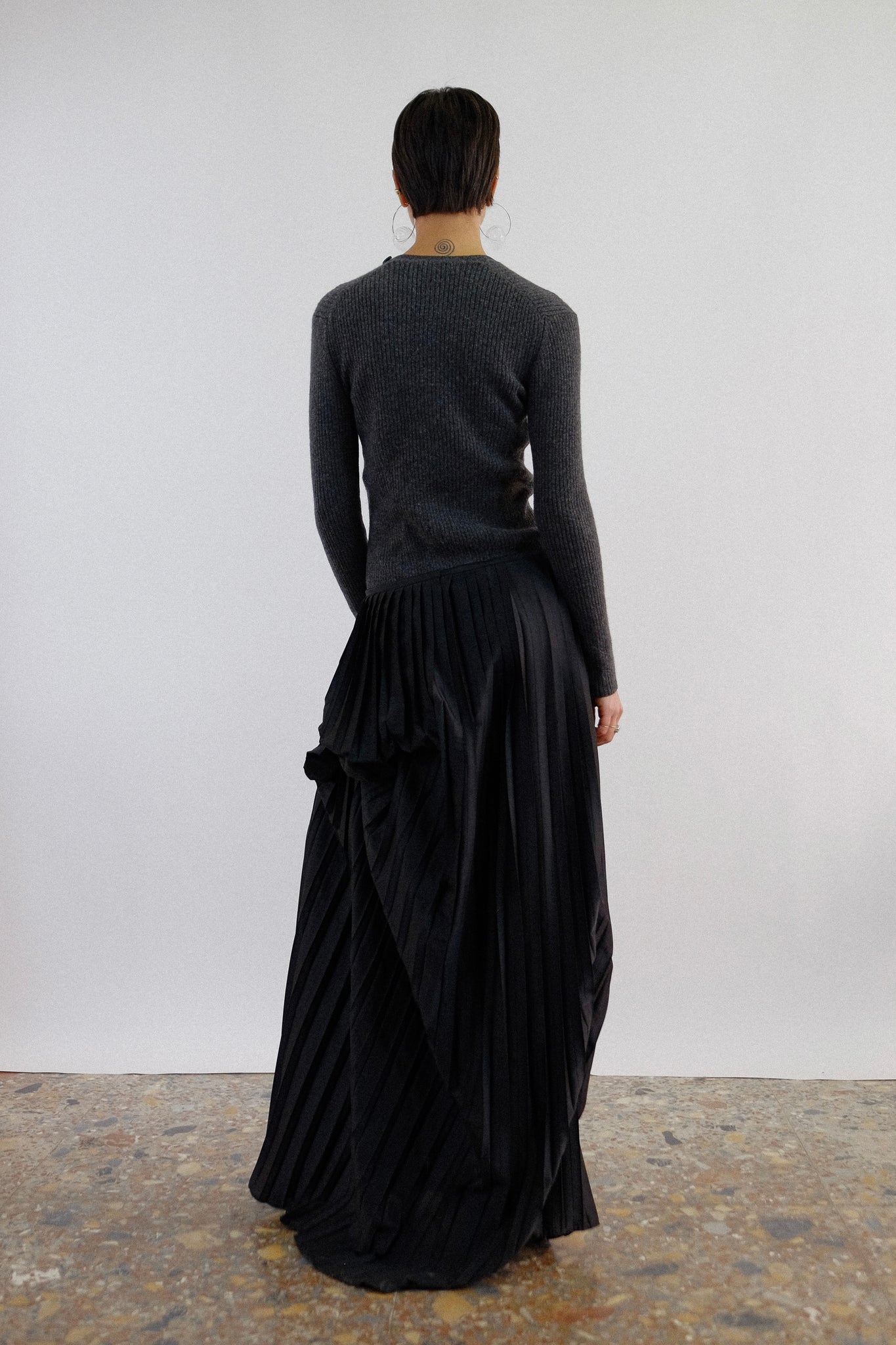 SONIA SPECIALE PLEATED BUSTLE SKIRT IN BLACK