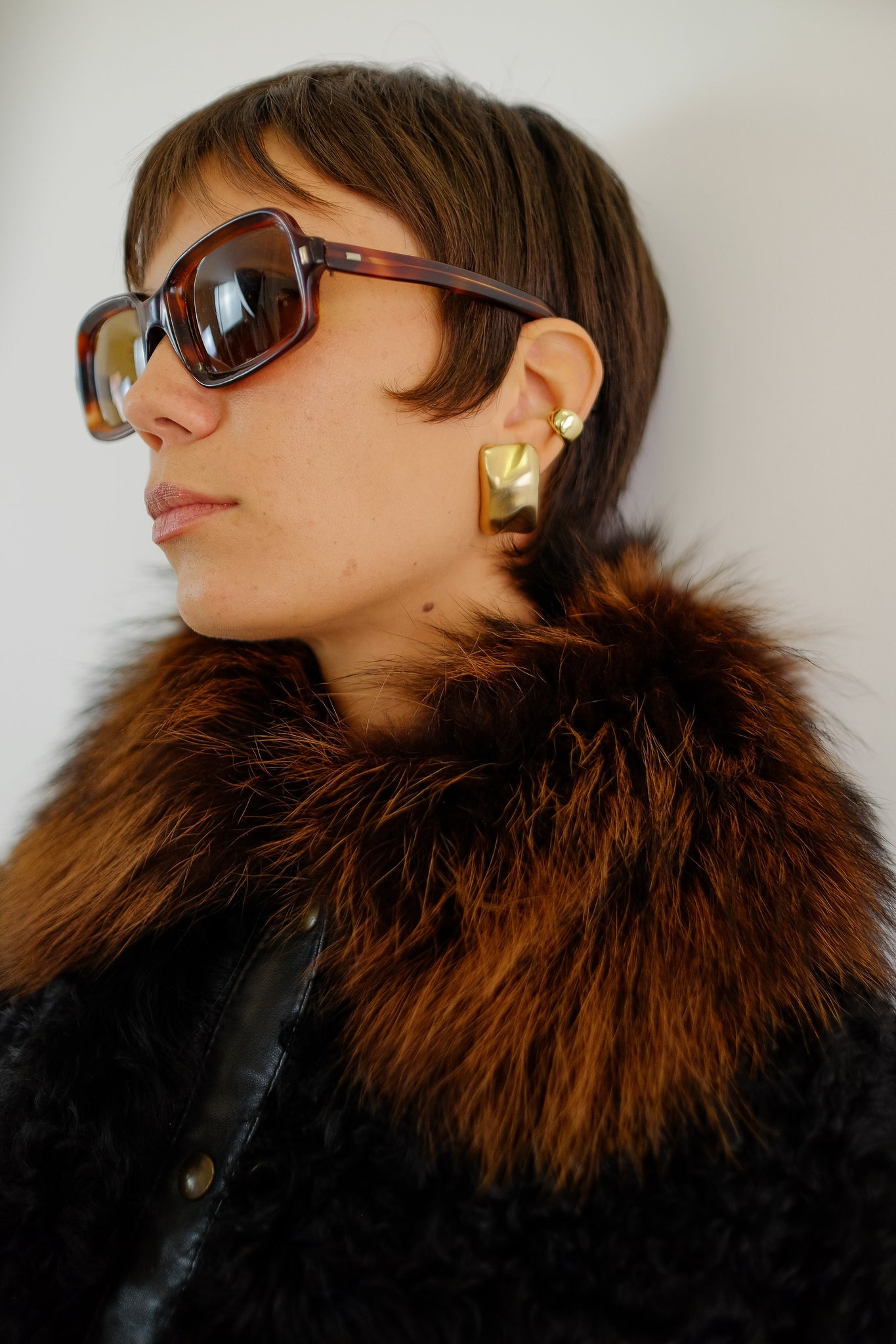 ITALIAN SHEARLING JACKET WITH FUR DETAILING IN BLACK