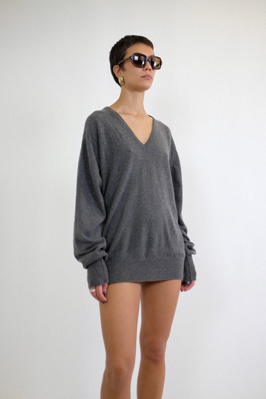 SCOTTISH PURE CASHMERE SWEATER IN GREY