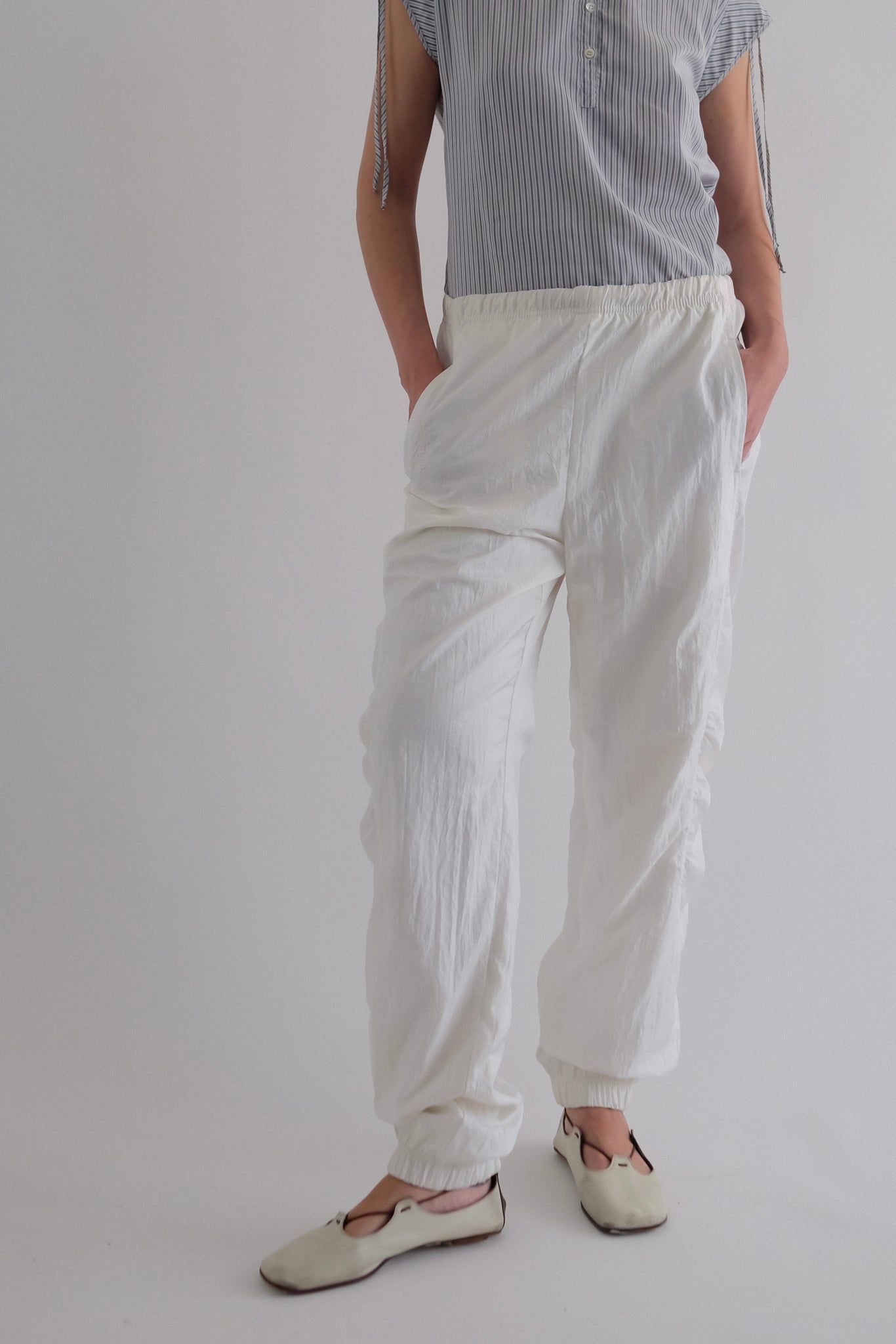 80S SERGIO TACCHINI PANELED-RUCHED SPORT PANTS IN WHITE