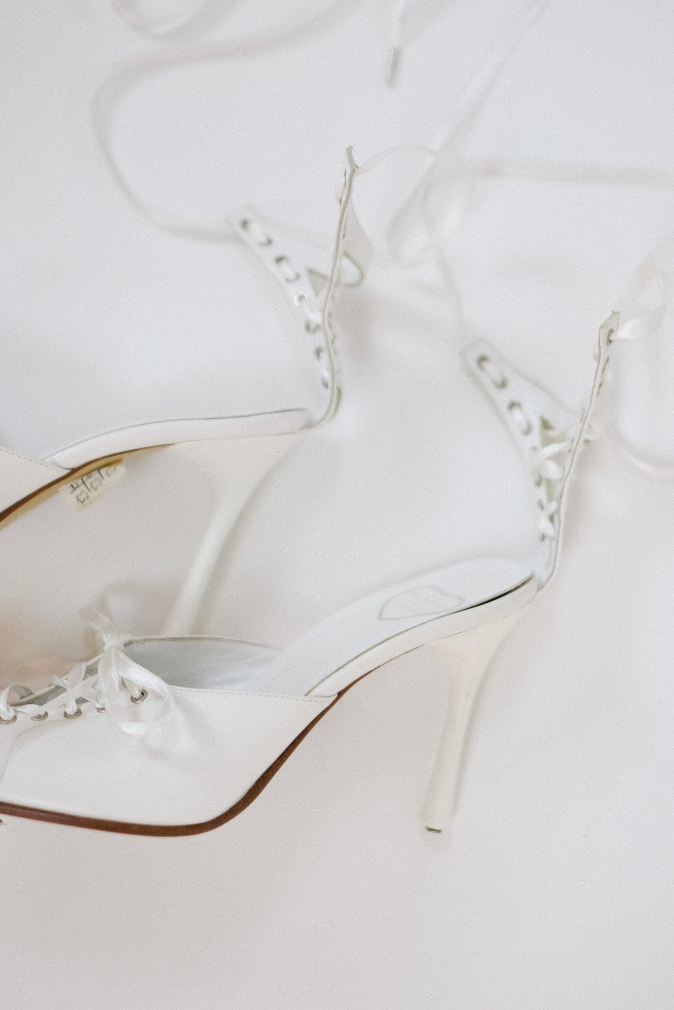 MAX CHAOUL CORSET SHOES IN WHITE LEATHER