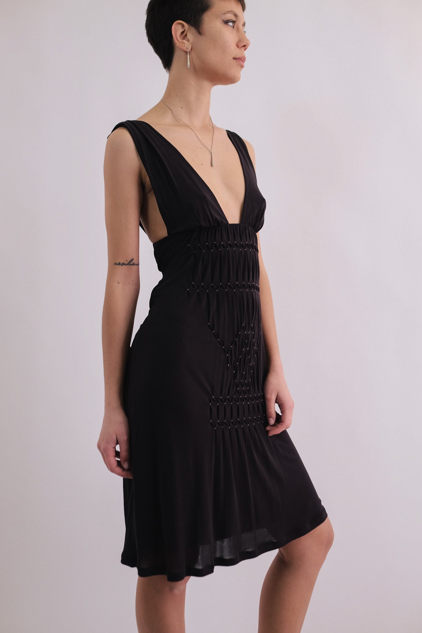 LA PERLA HAND SMOCKED DRAPED BACK DRESS IN BLACK