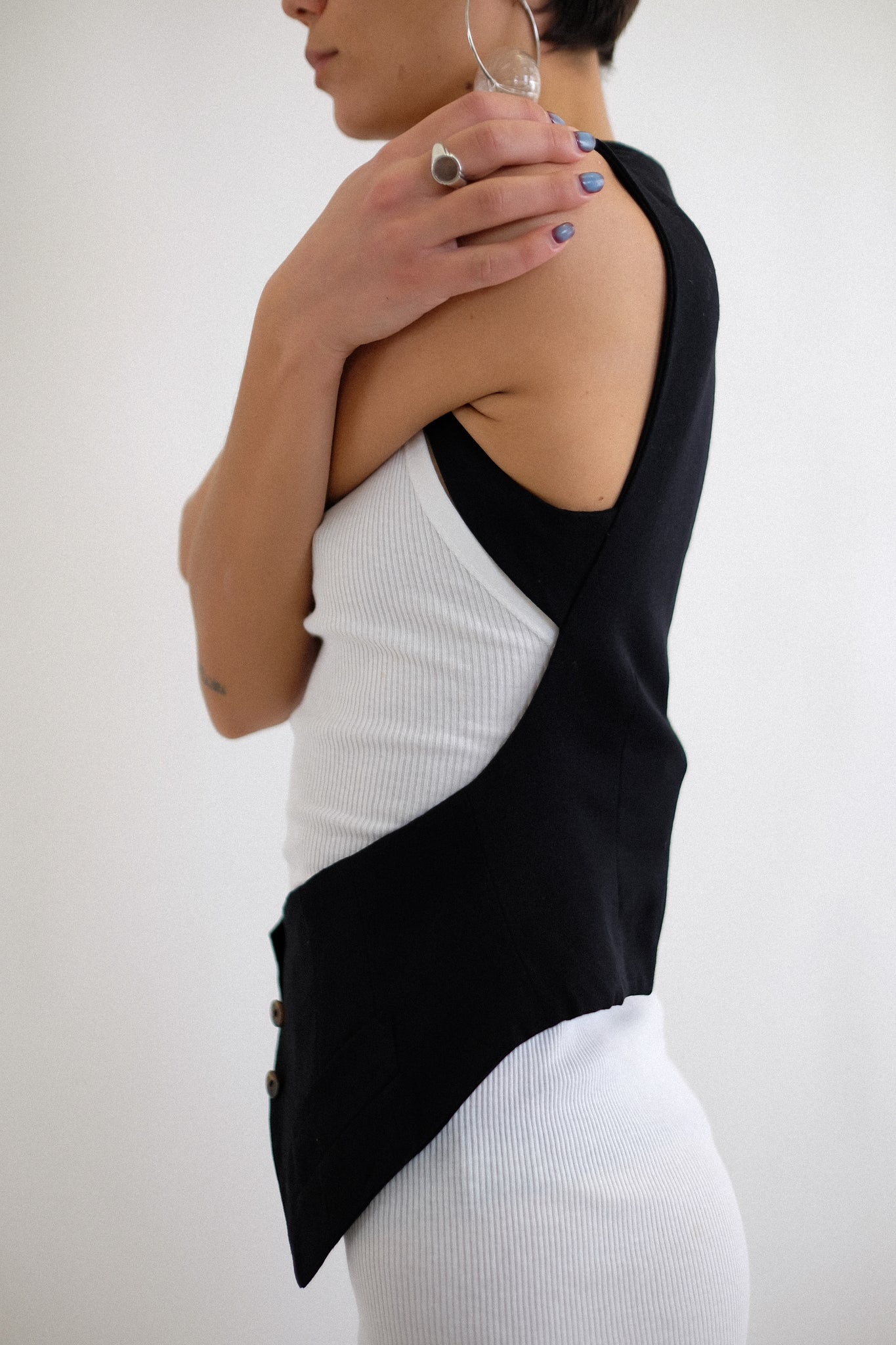 BOGYS DECONSTRUCTED WOOL VEST IN BLACK