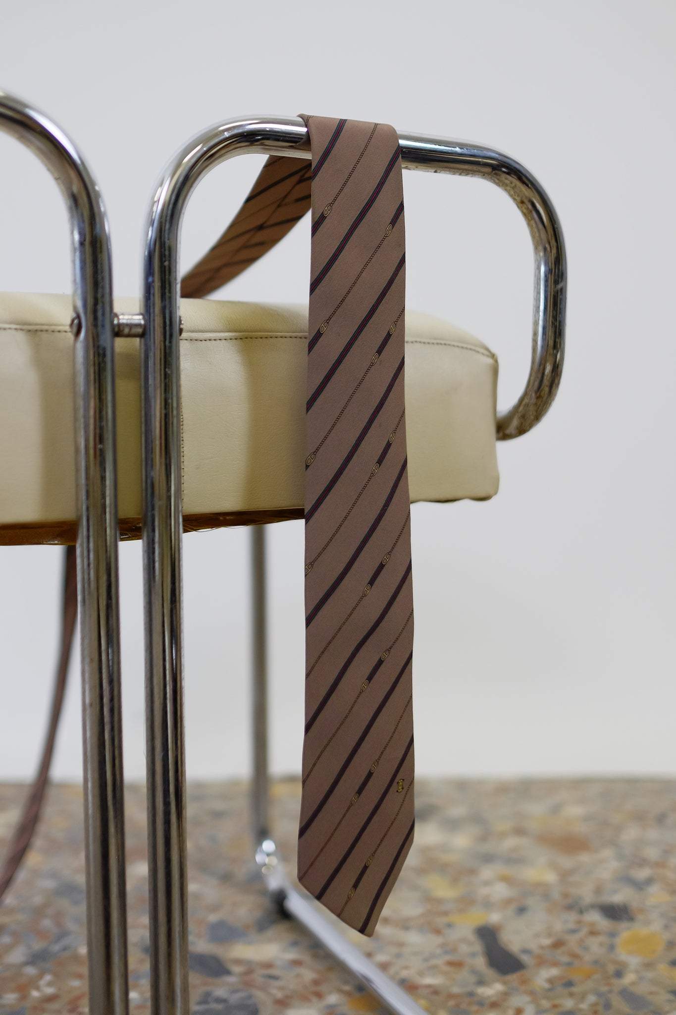 CELINE PARIS VINTAGE SILK TIE IN EQUESTRIAN MONOGRAM