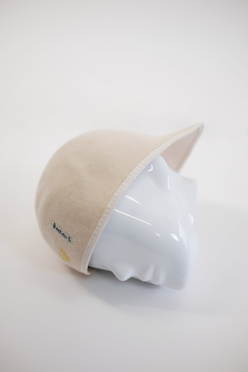 ARMANI SCULPTED FELT HAT