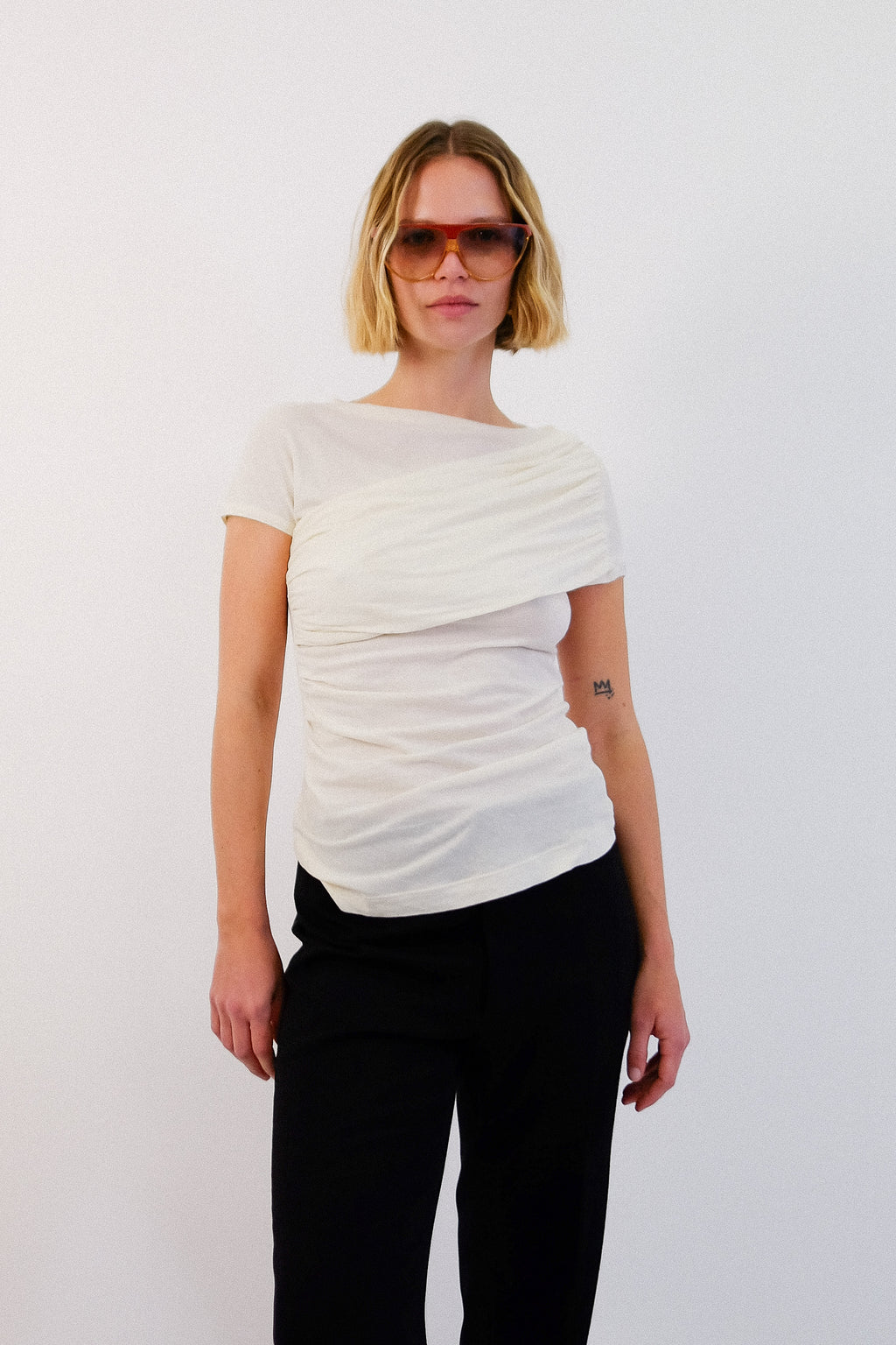 STEFANEL LATERAL DRAPED T