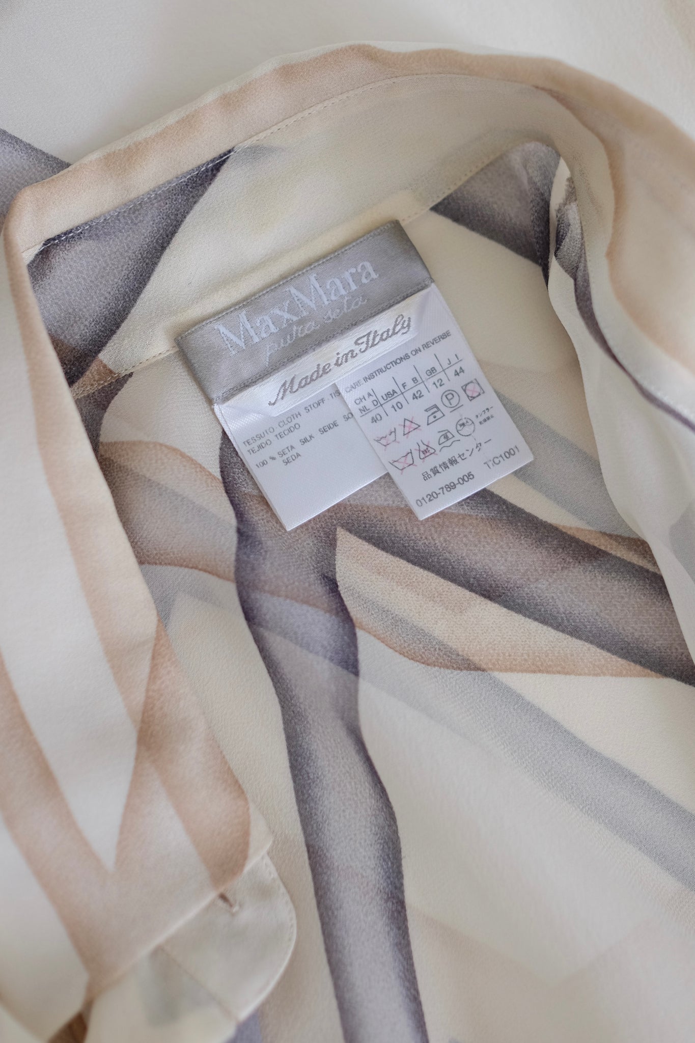 MAX MARA PURE SILK CHIFFON GEOMETRIC PRINT SHIRT DRESS IN CREAM