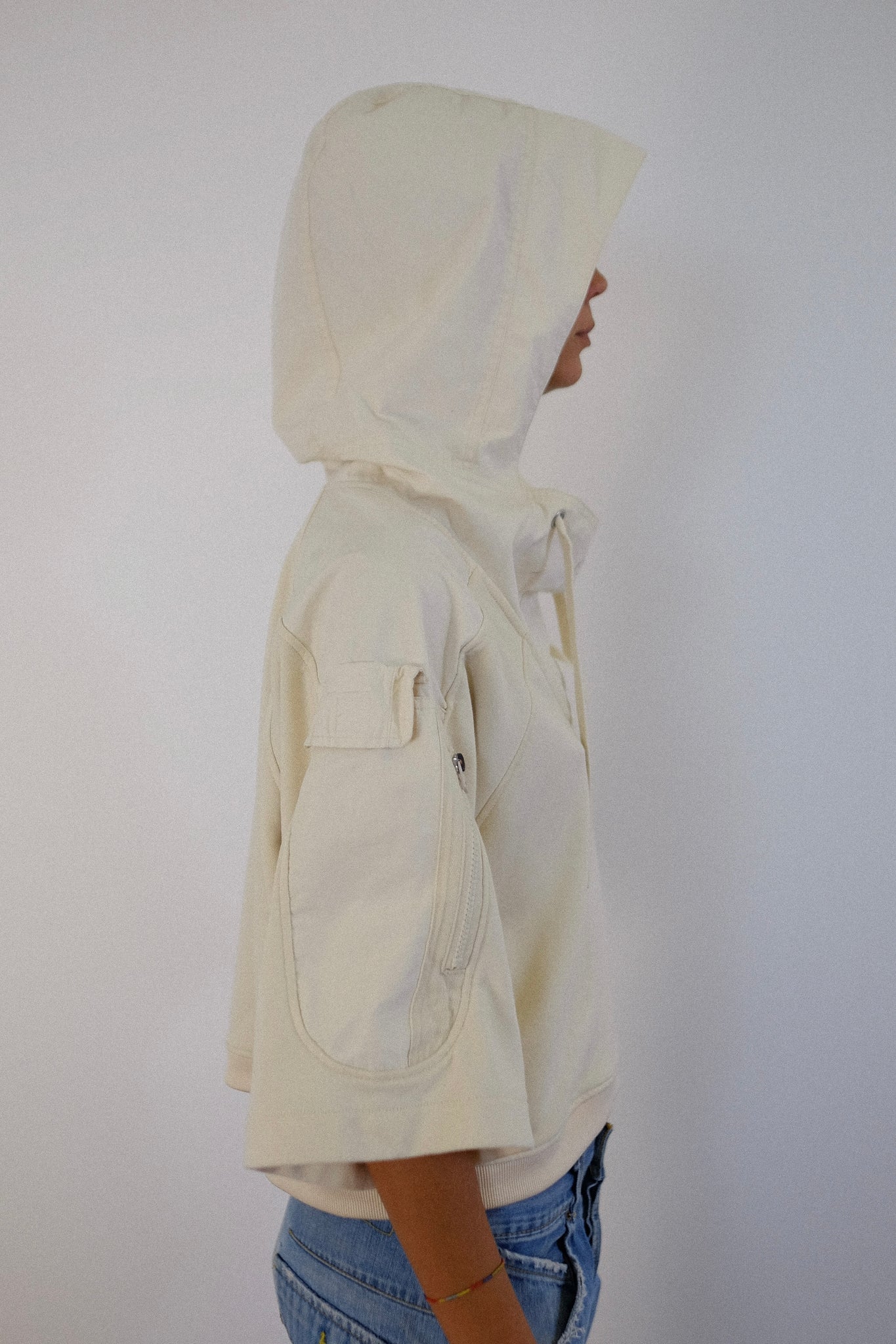 G-STAR CROP HOODIE IN BEIGE & CREAM