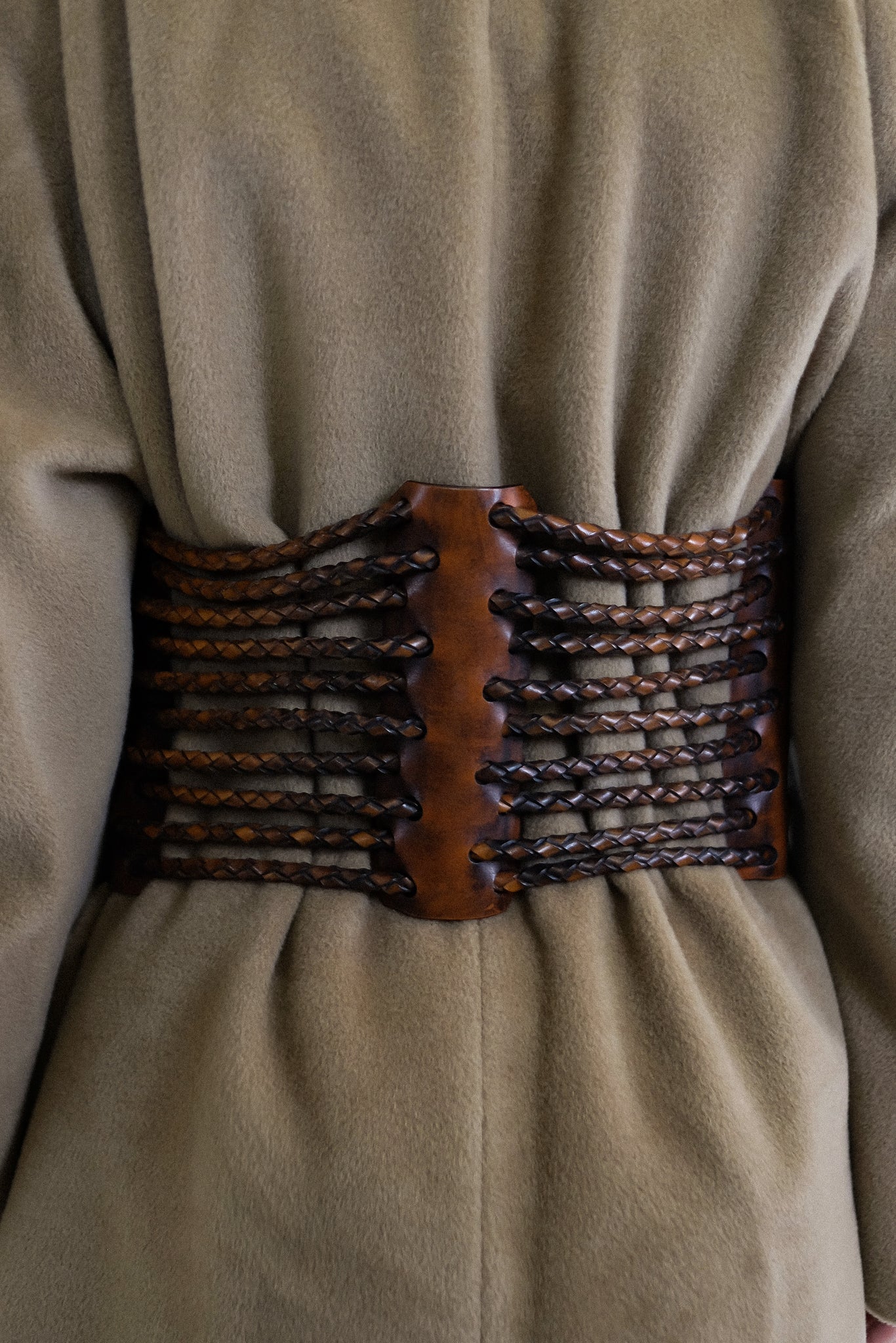 ARTISANAL HAND CRAFTED MAXI WOVEN LEATHER BELT IN BROWN