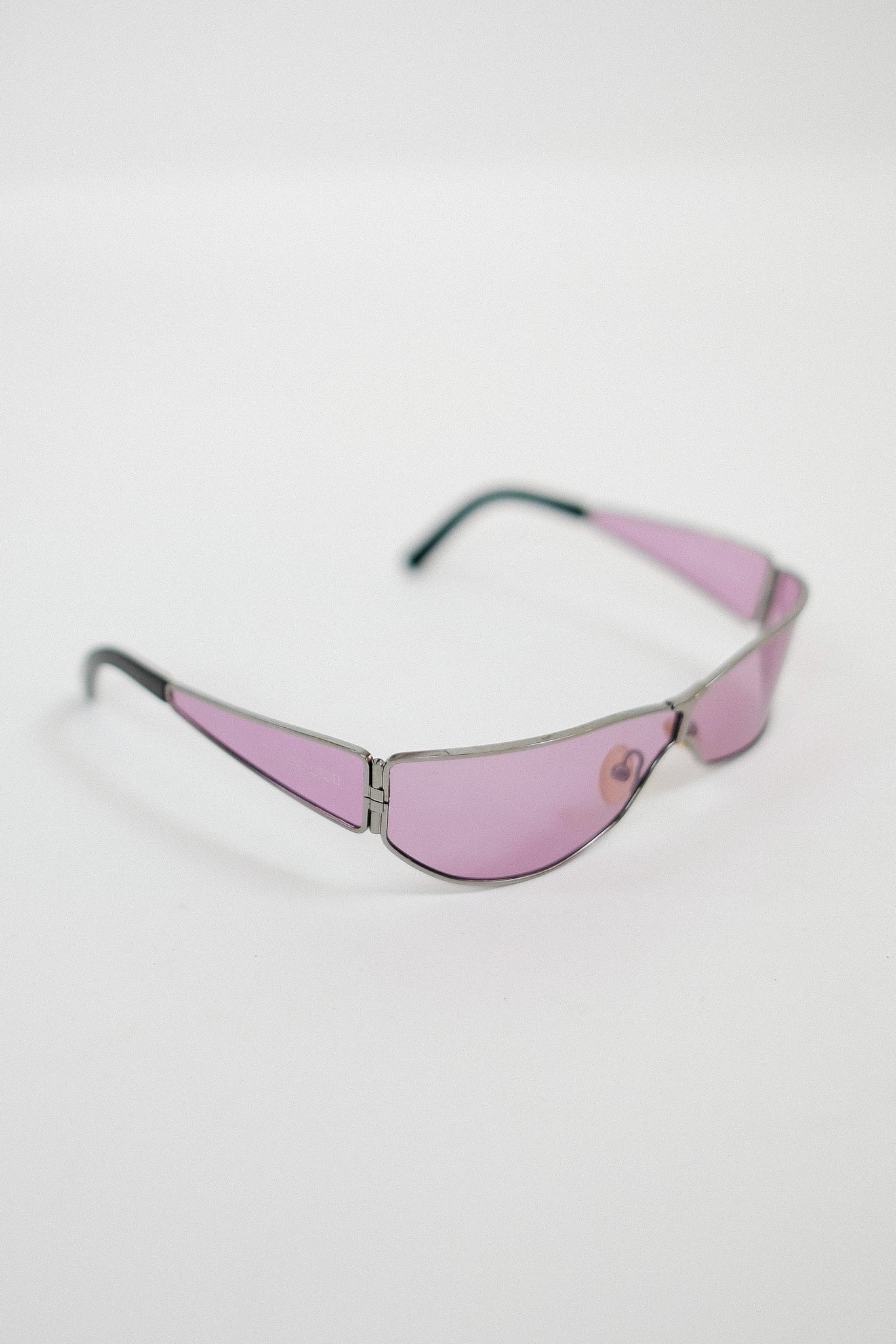 ROMEO GIGLI WRAP SHADES IN ROSE QUARTZ