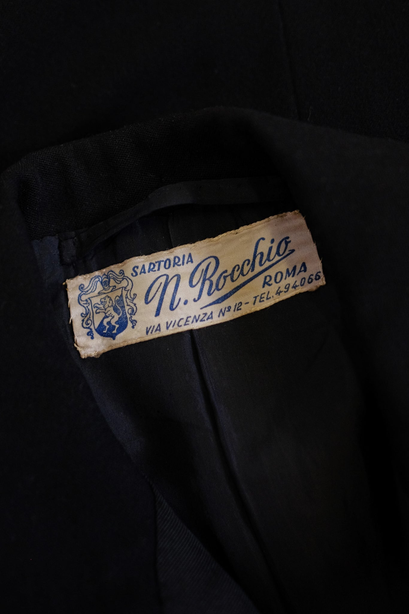 1940S ROMAN ATELIER VINTAGE WOOL TUXEDO SUIT IN BLACK