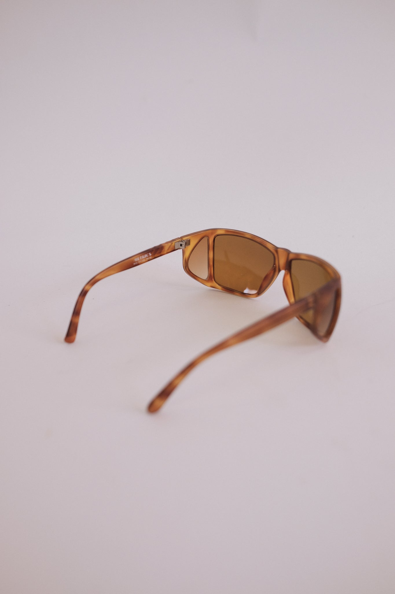 1980S GIANNI VERSACE SHADES IN TORT EFFECT - DEADSTOCK UNWORN