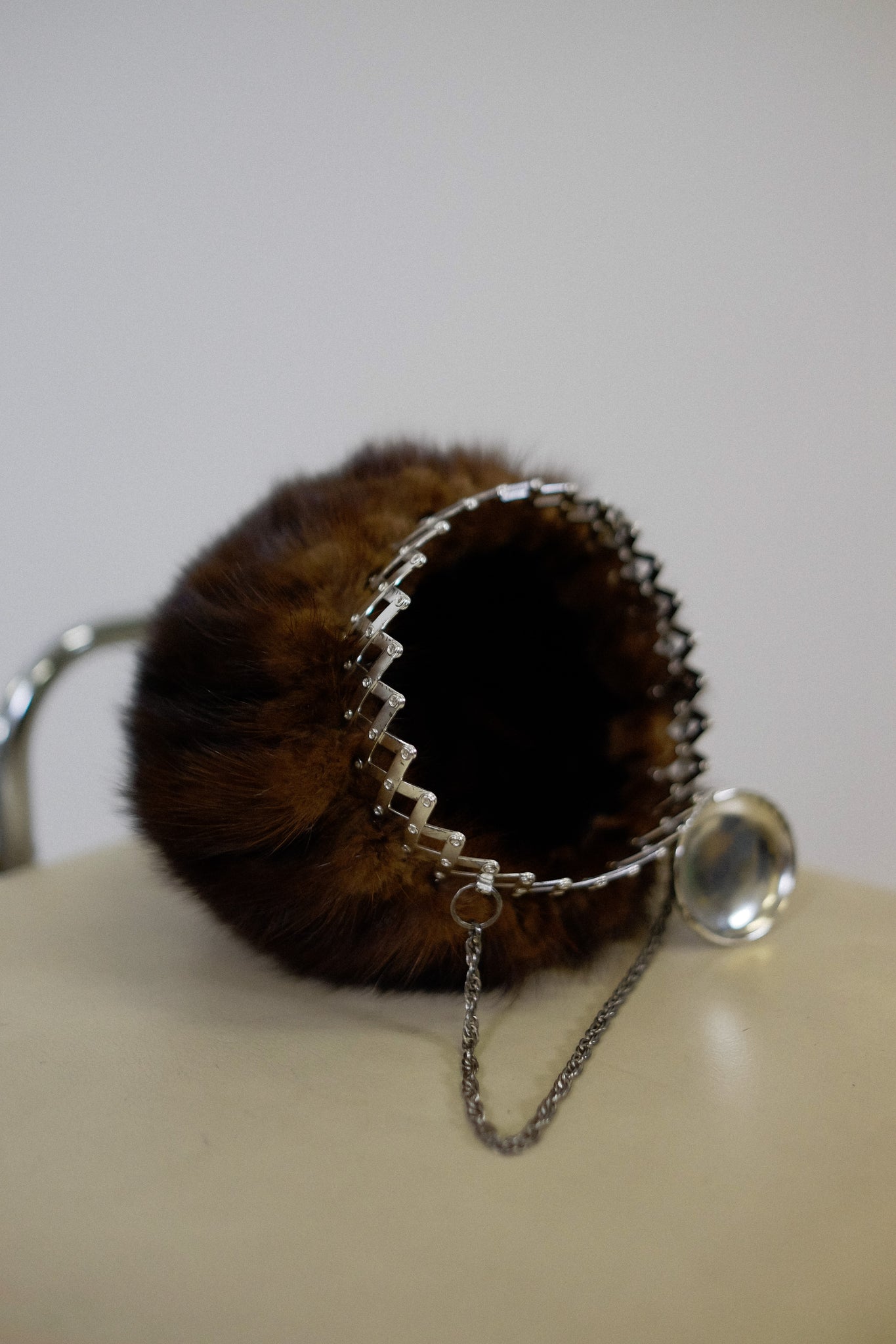 VINTAGE 1960S MINK FUR EXTENDING RETICULE BAG IN NATURAL MINK