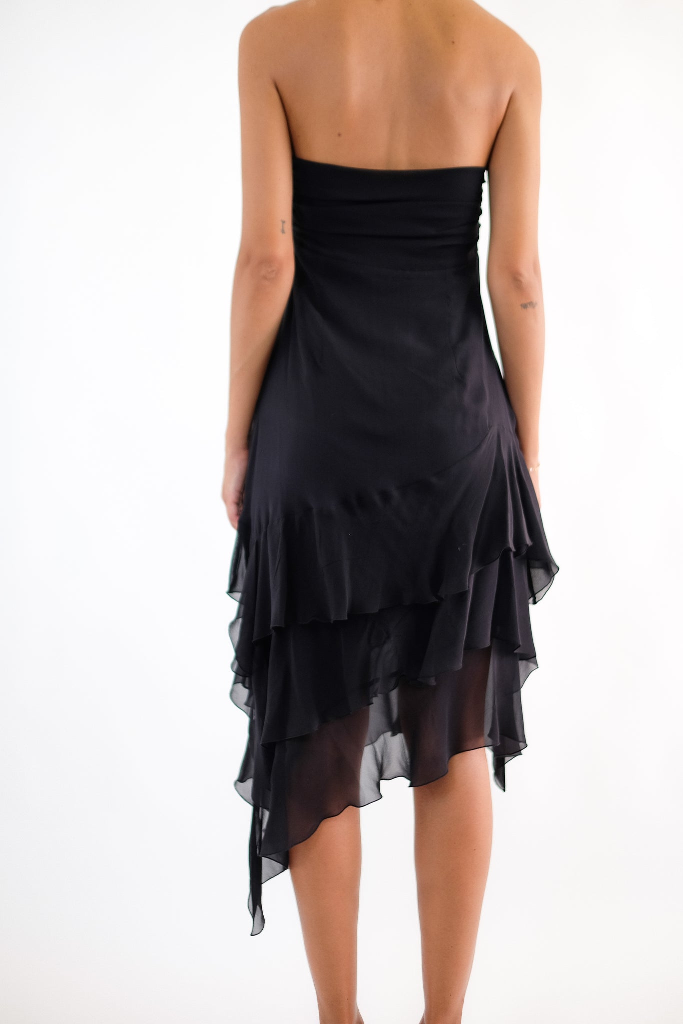 RUFFLE DRESS IN BLACK SILK
