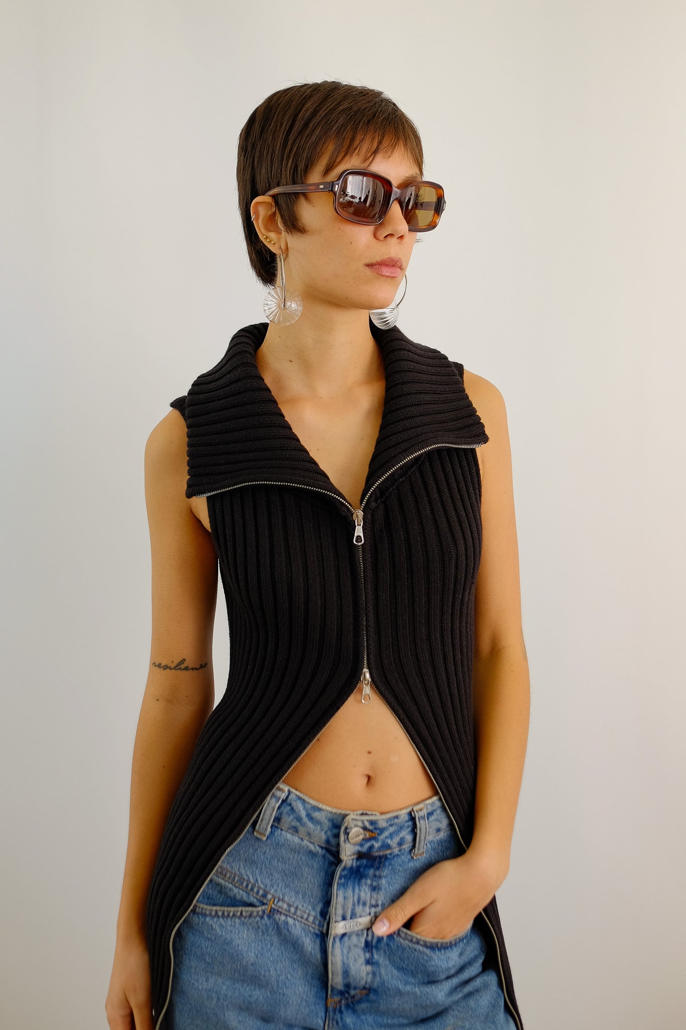 SISLEY LONG DOUBLE ZIP KNIT IN BLACK