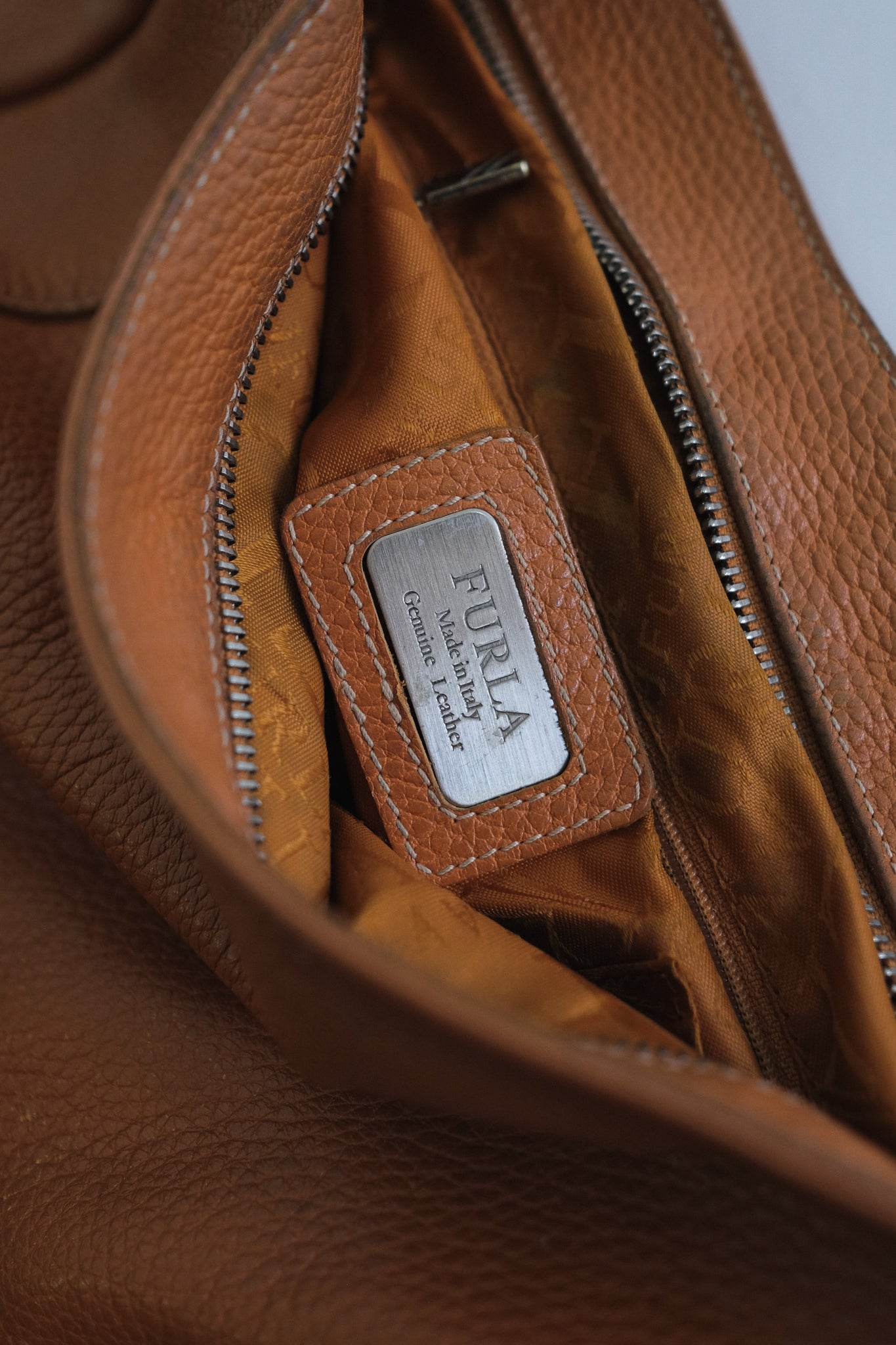 FURLA LEATHER BAG IN BURNT ORANGE
