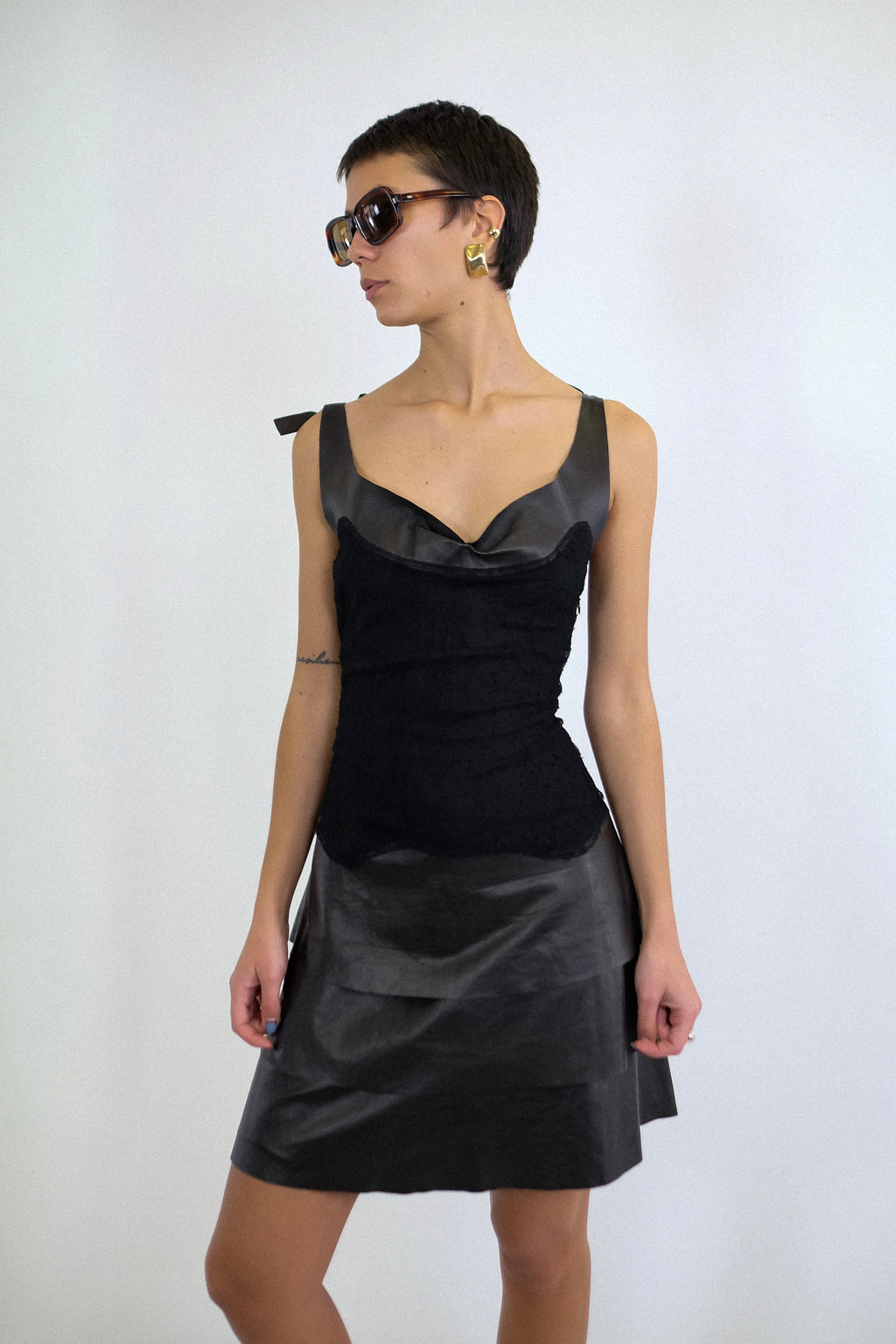 VALENTINO LACE AND LEATHER DRESS IN BLACK