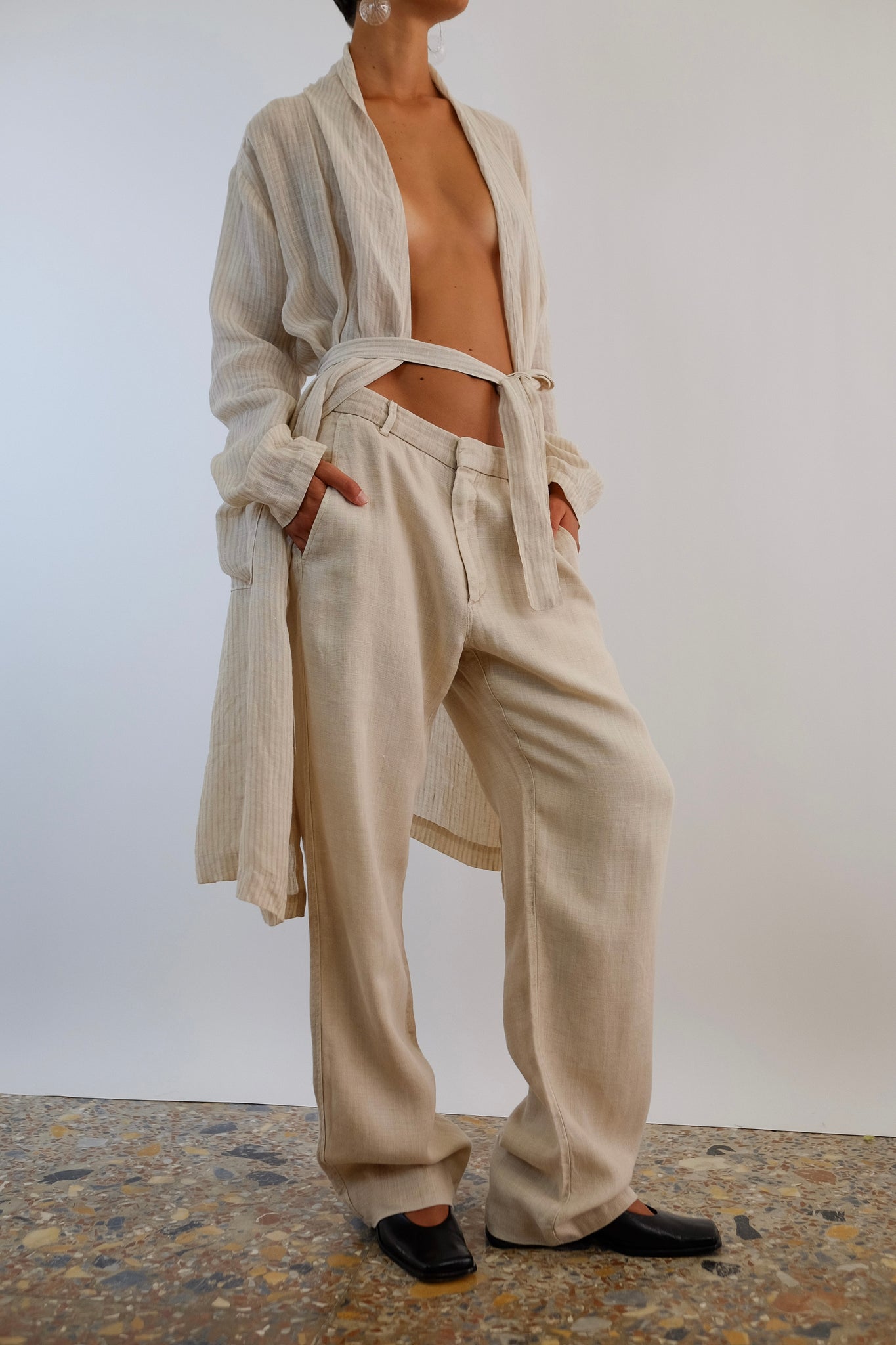 CP COMPANY RELAXED PANTS IN ECRU LINEN
