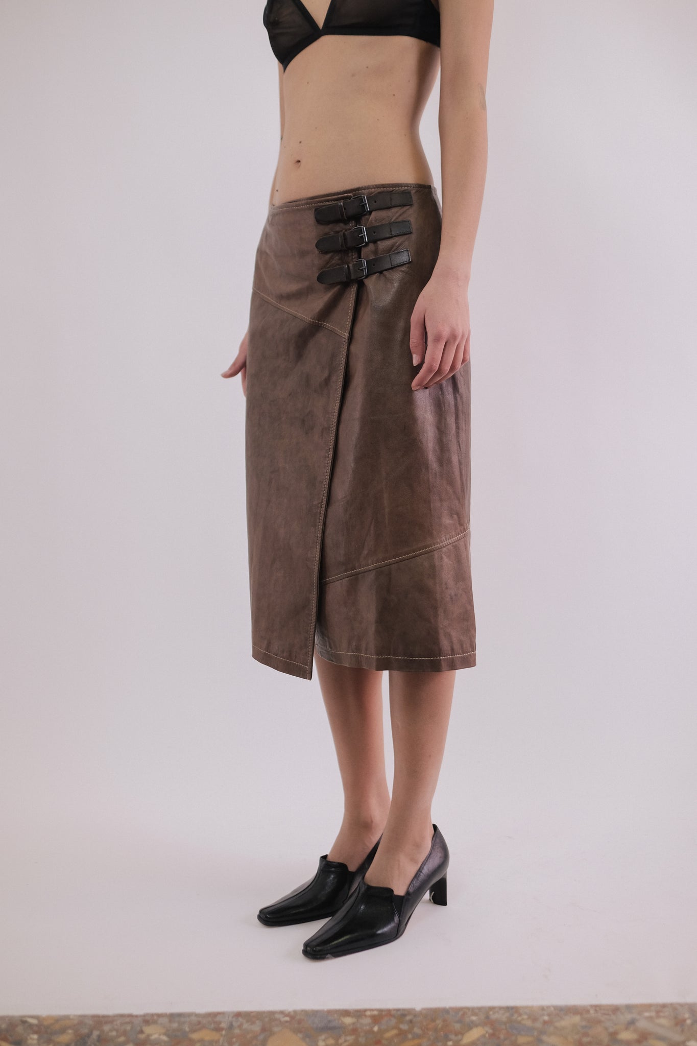ITALIAN PATINA LEATHER SKIRT IN BROWN