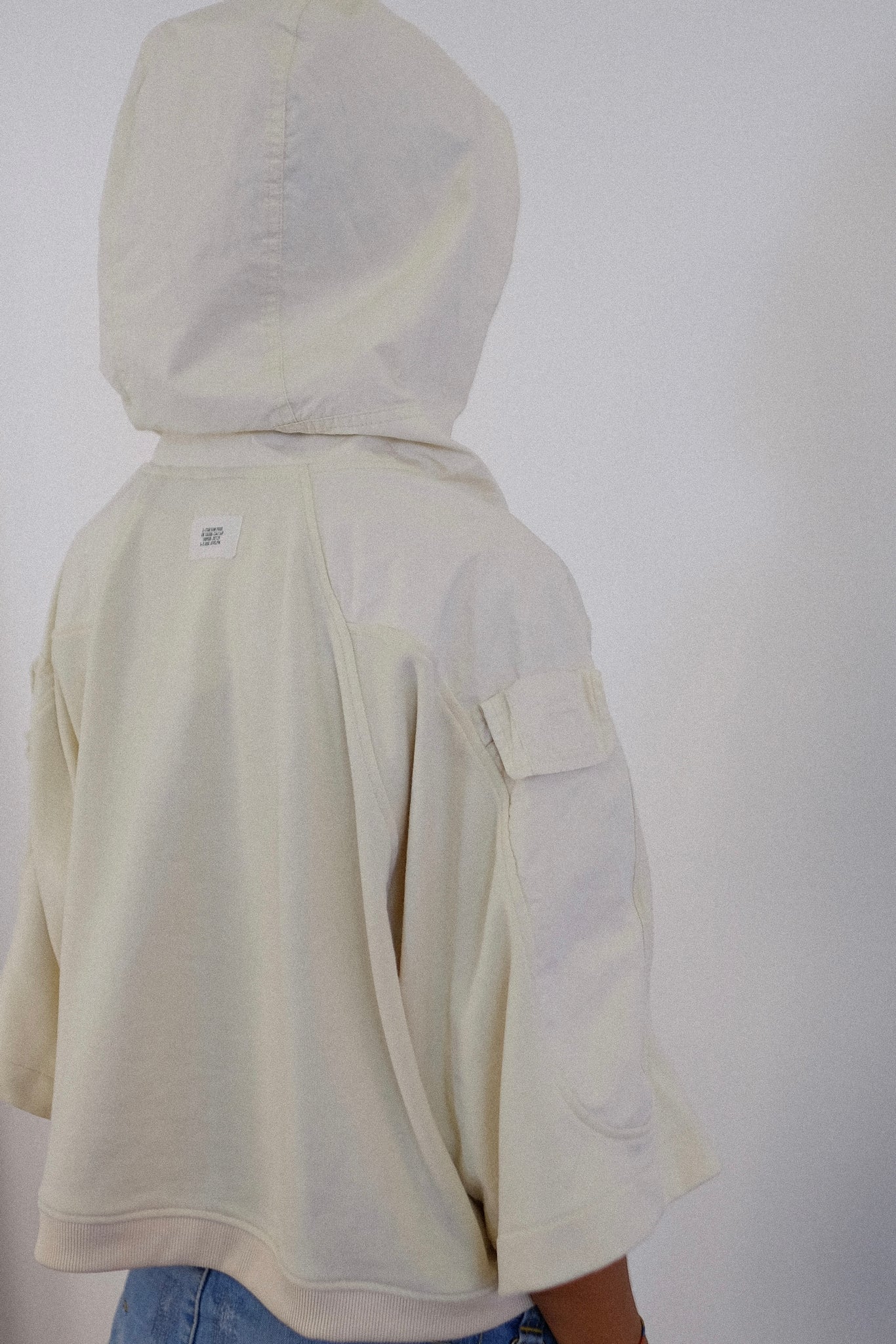 G-STAR CROP HOODIE IN BEIGE & CREAM
