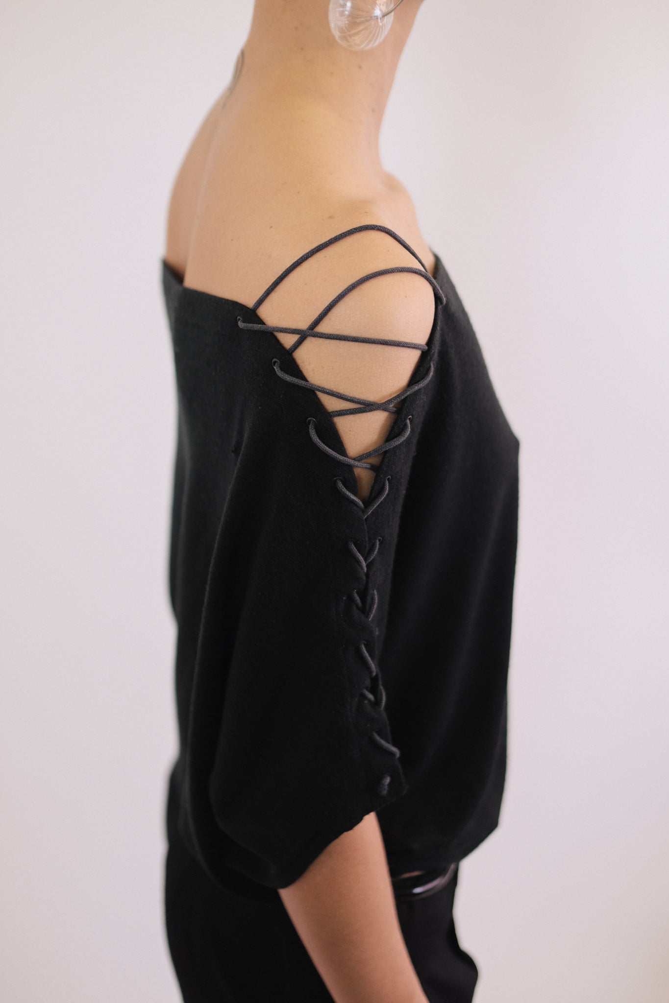 PLEIN SUD CORSET SHOULDER T IN BLACK